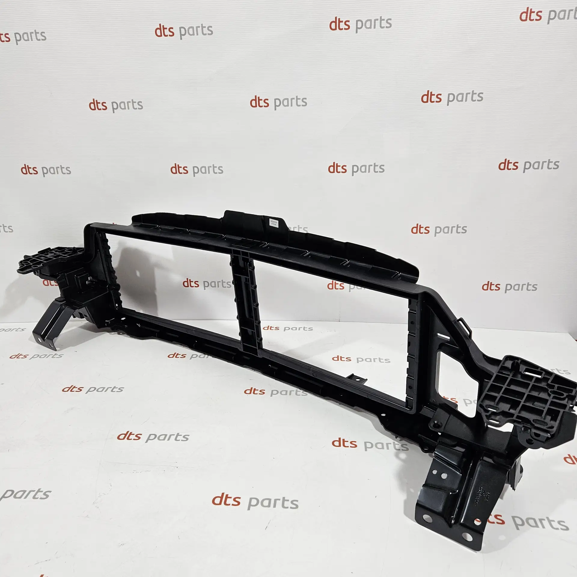 OEM Volvo 32345498 – Radiator support air duct guide