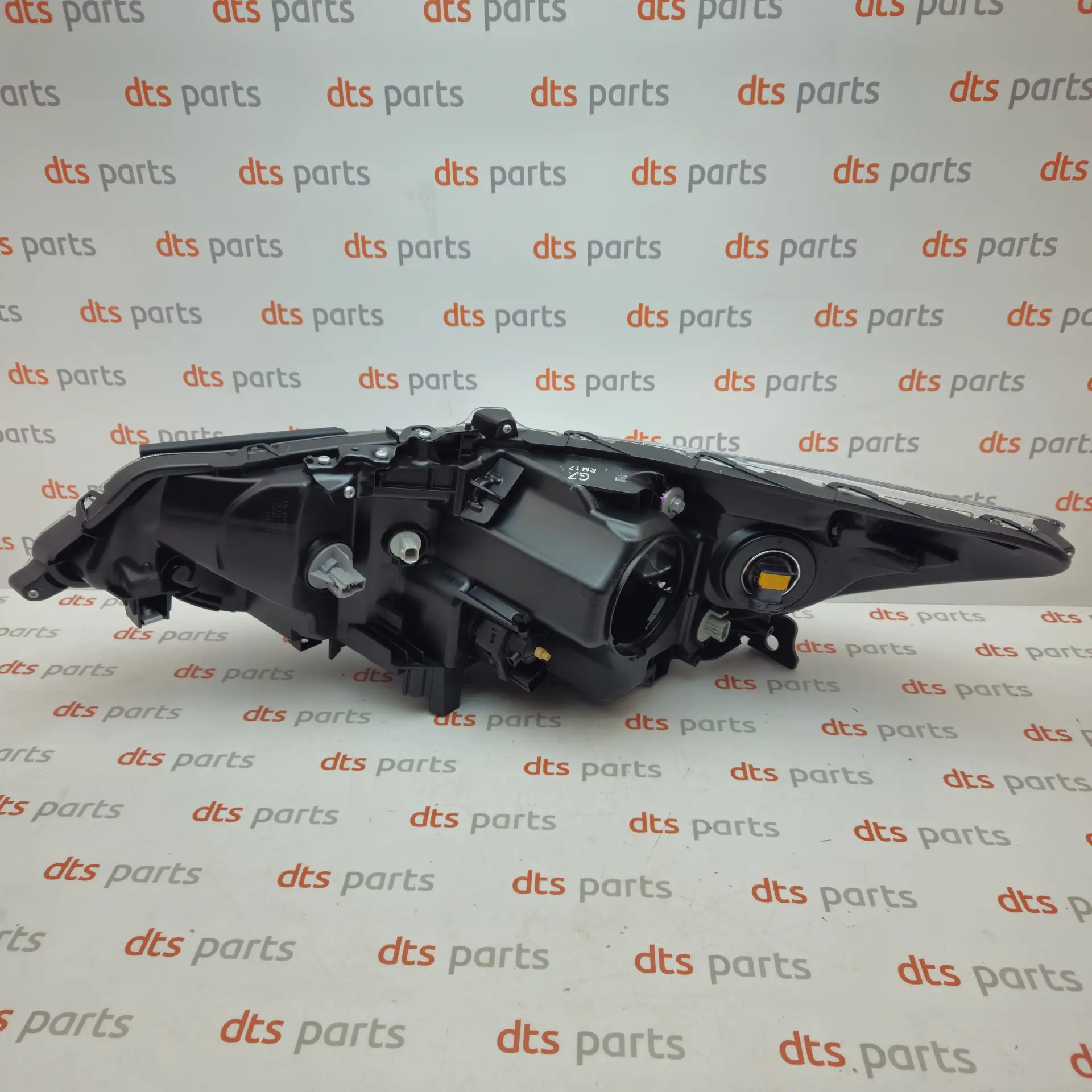 OEM Honda 33101TL0305 – Front right headlight