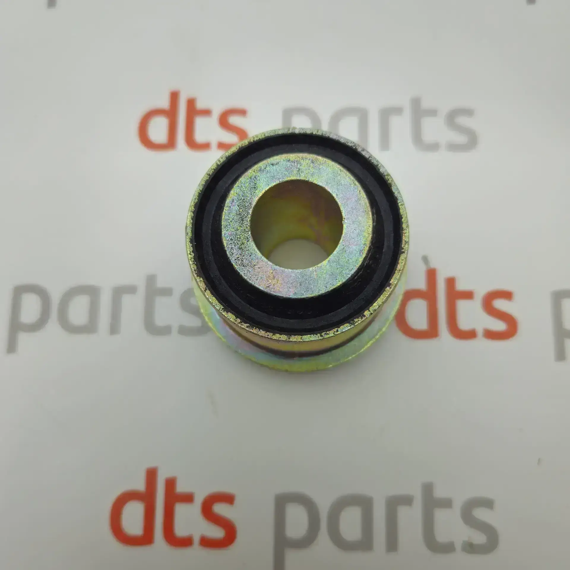 OEM BMW 33321133864 – Rear control arm rubber mounting