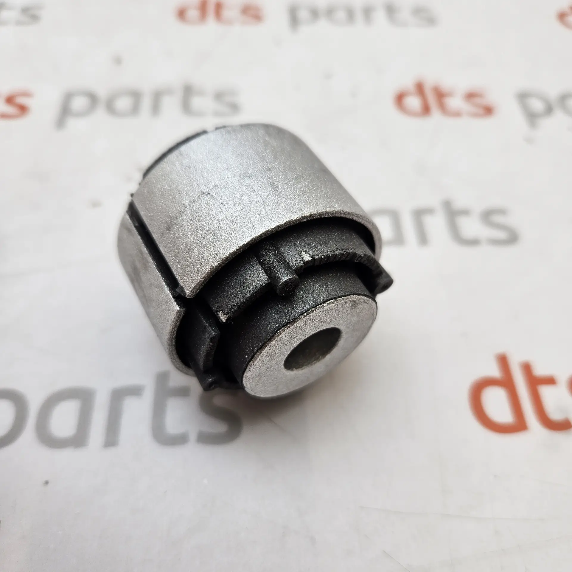 OEM BMW 33326763092 – Rear trailing arm bushing