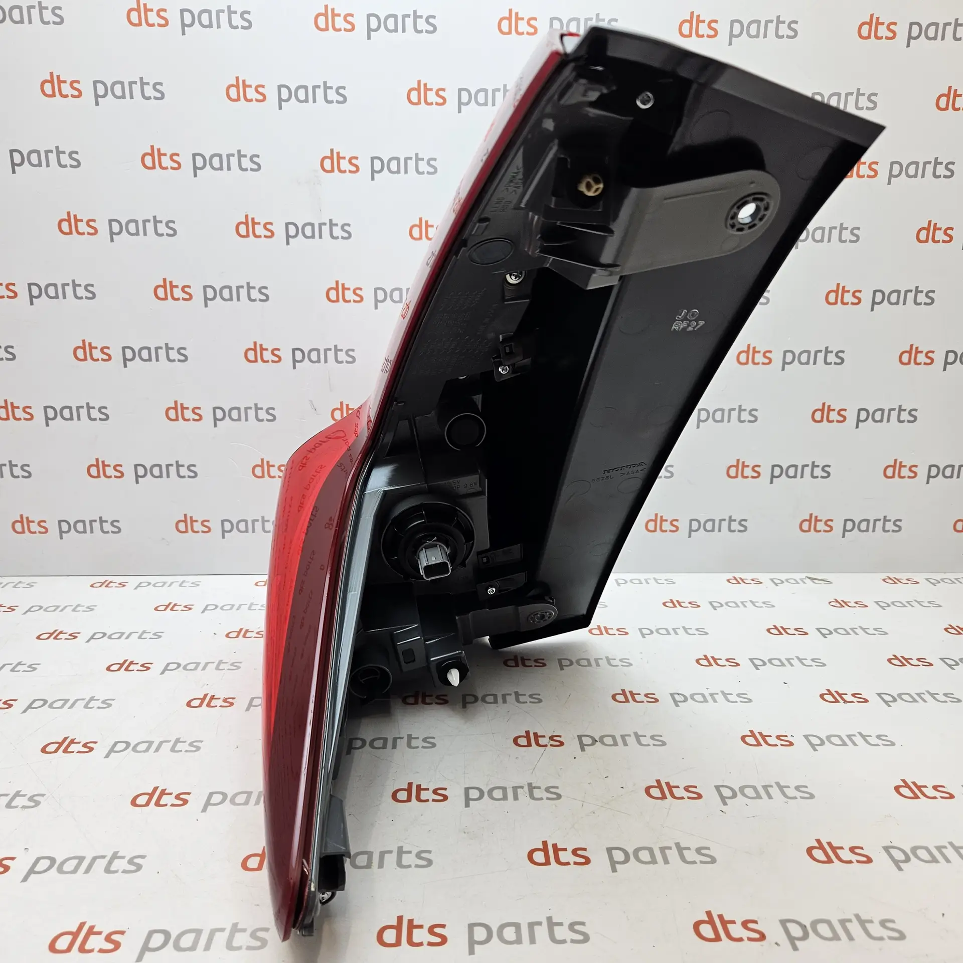 OEM Honda 33500TLAJ01 – Rear right taillight