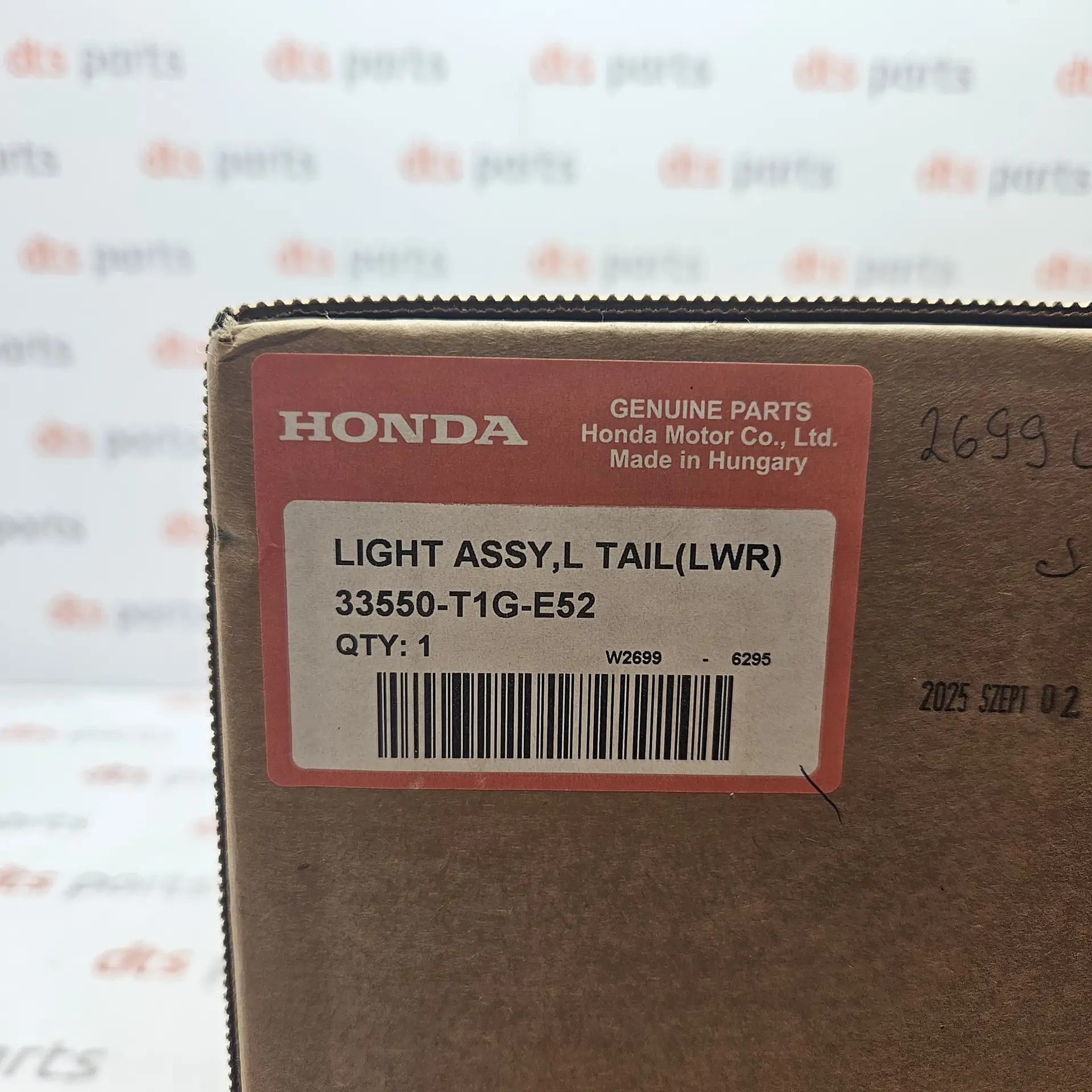 OEM Honda 33550T1GE52 – Rear left tail light