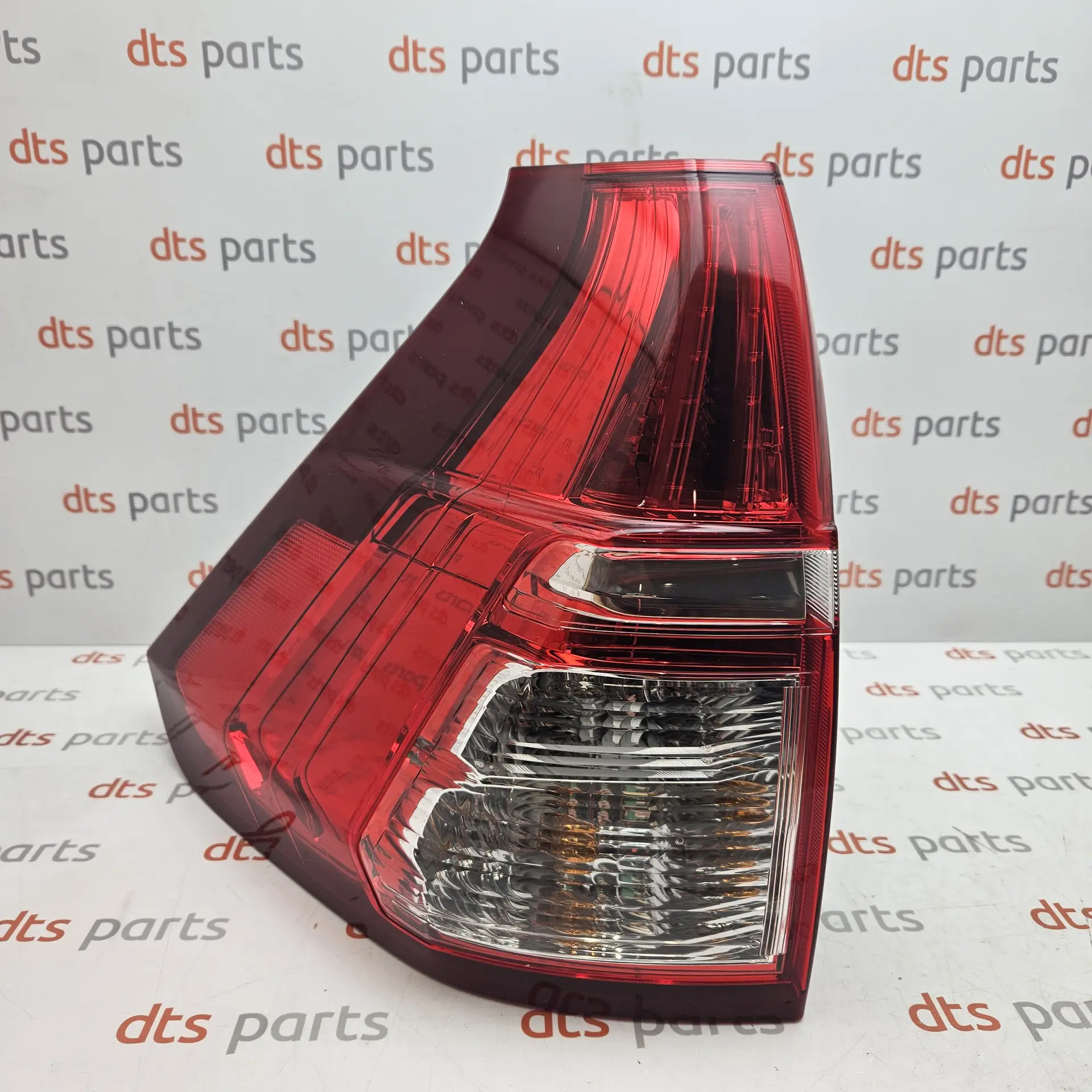 OEM Honda 33550T1GE52 – Rear left tail light