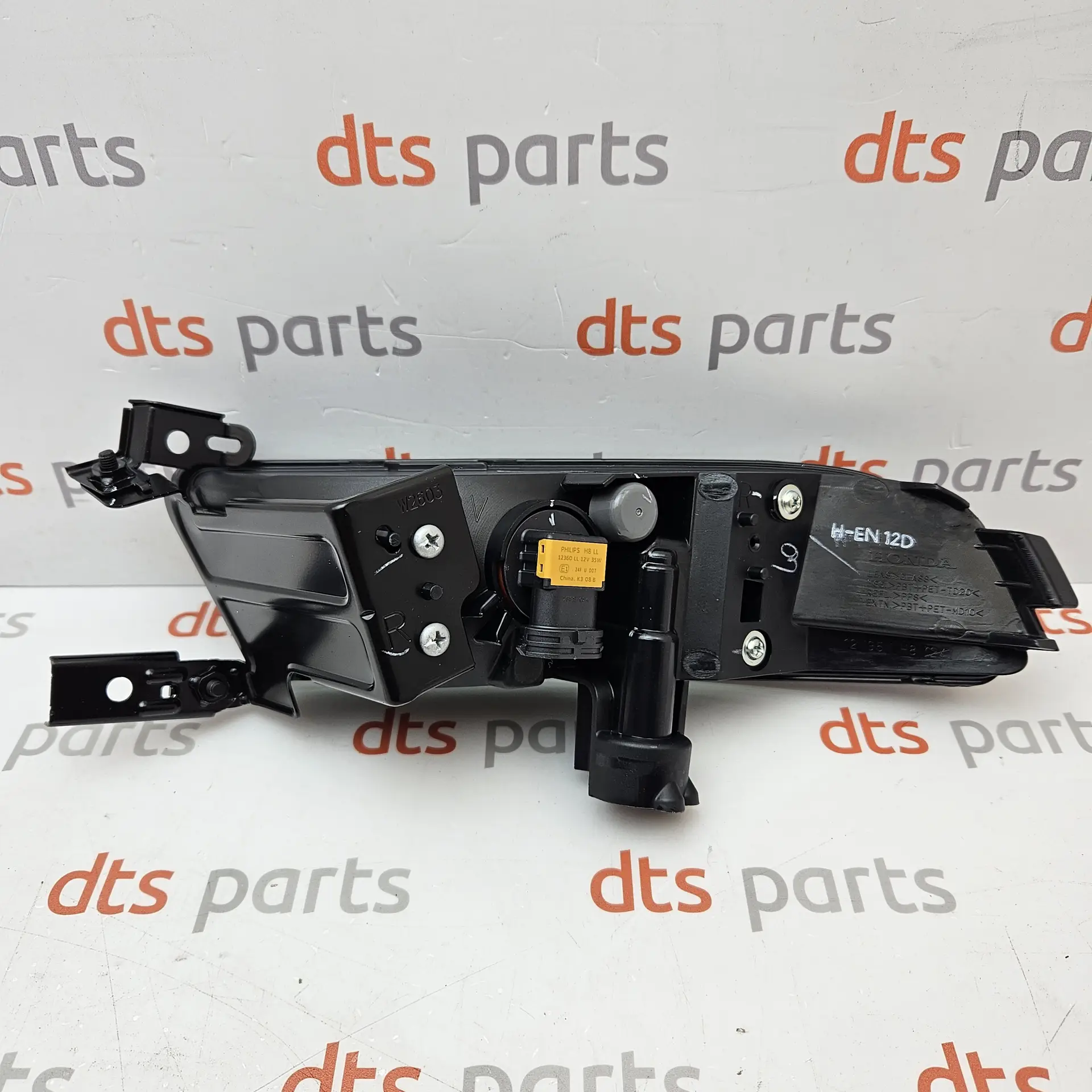 OEM Honda 33900TFAT01 – Right-hand (offside) front fog light assembly