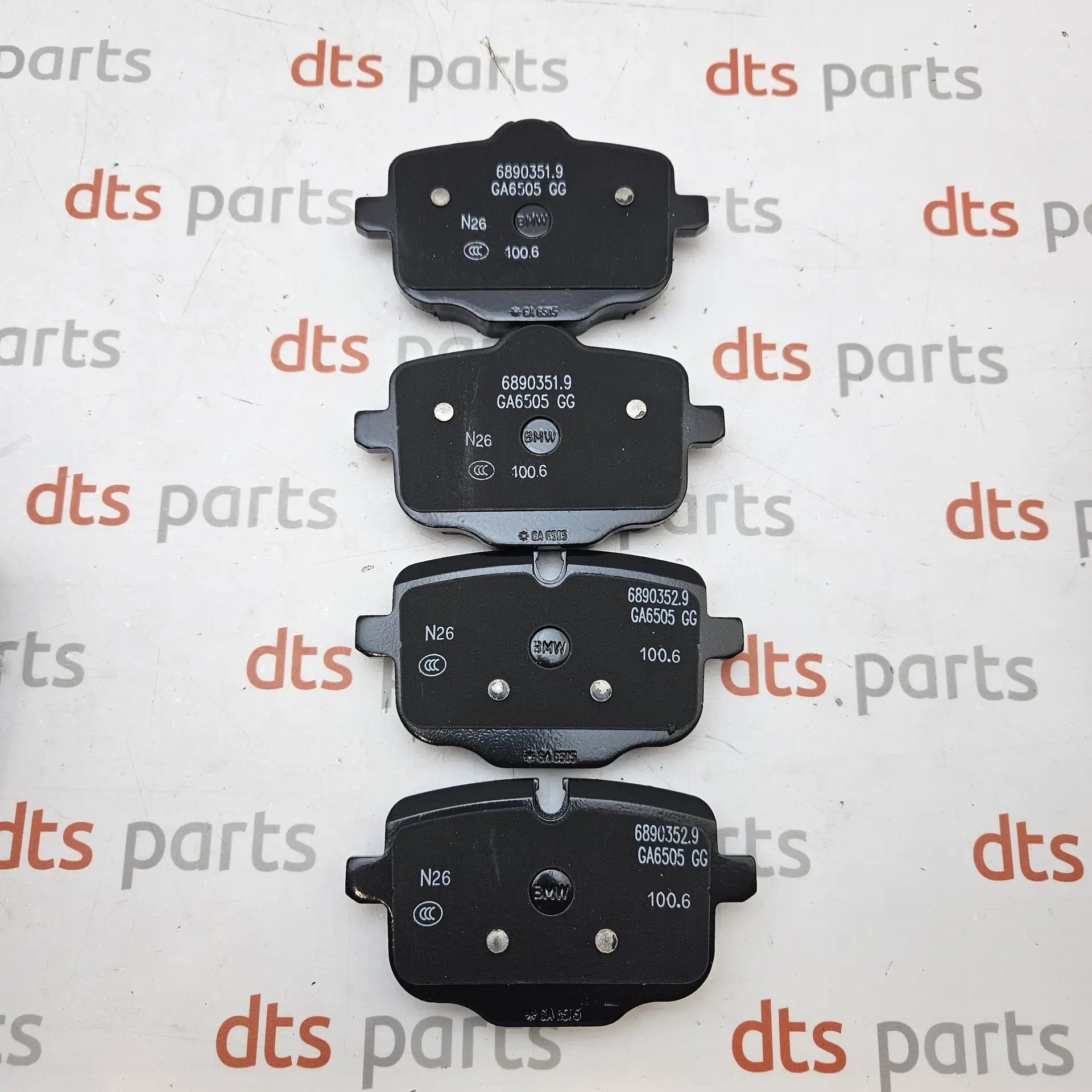 OEM BMW 34216890353 – Rear axle disc brake pad repair kit set