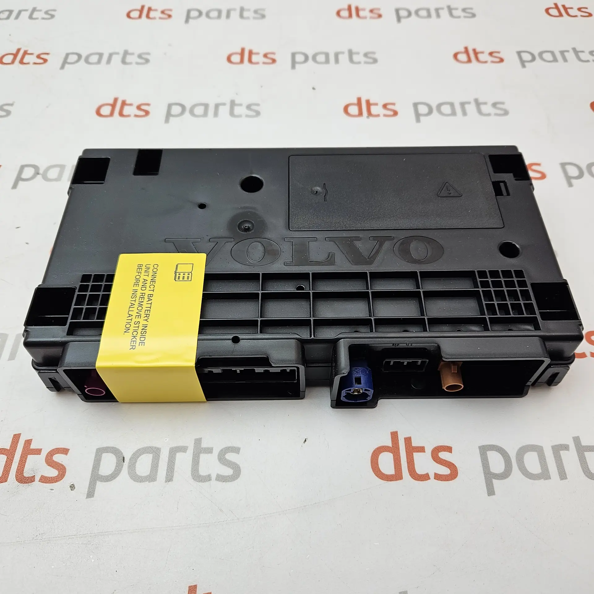 OEM Volvo 36003591 – Vehicle Connectivity Module (VCM)