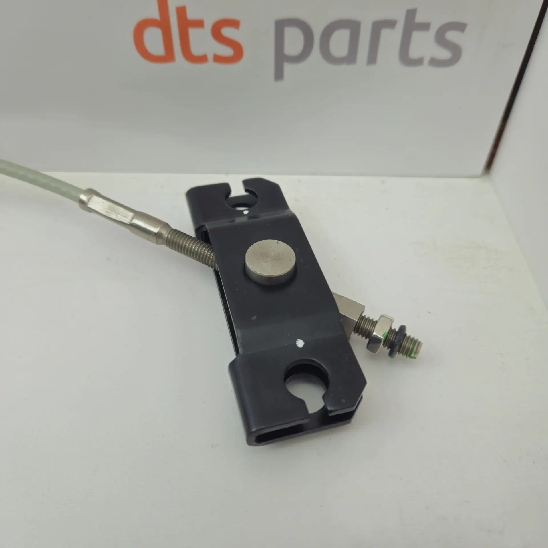 OEM Nissan/Infiniti 364024KJ0B – Parking brake cable