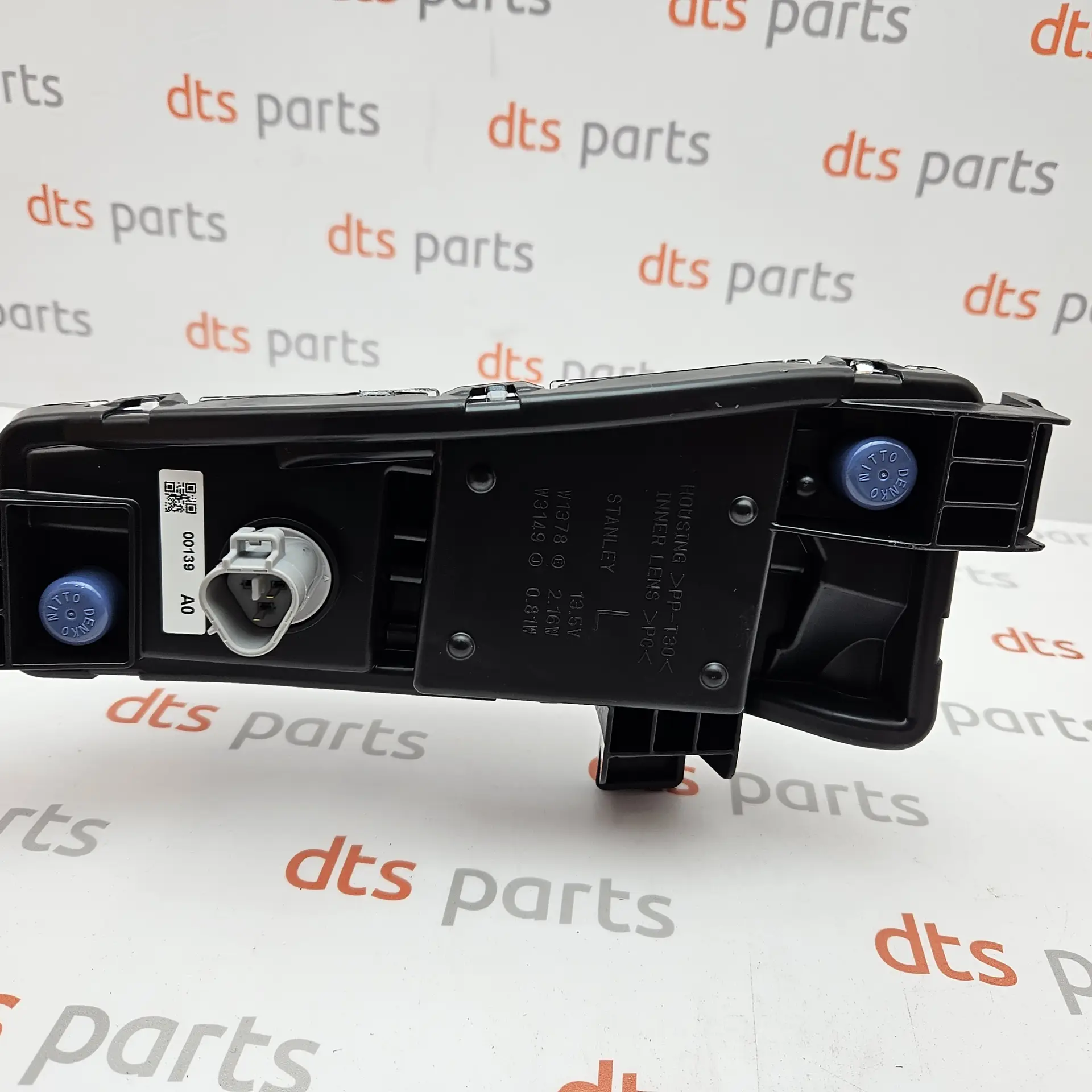OEM Suzuki 3658454P00 – Front left daytime running light