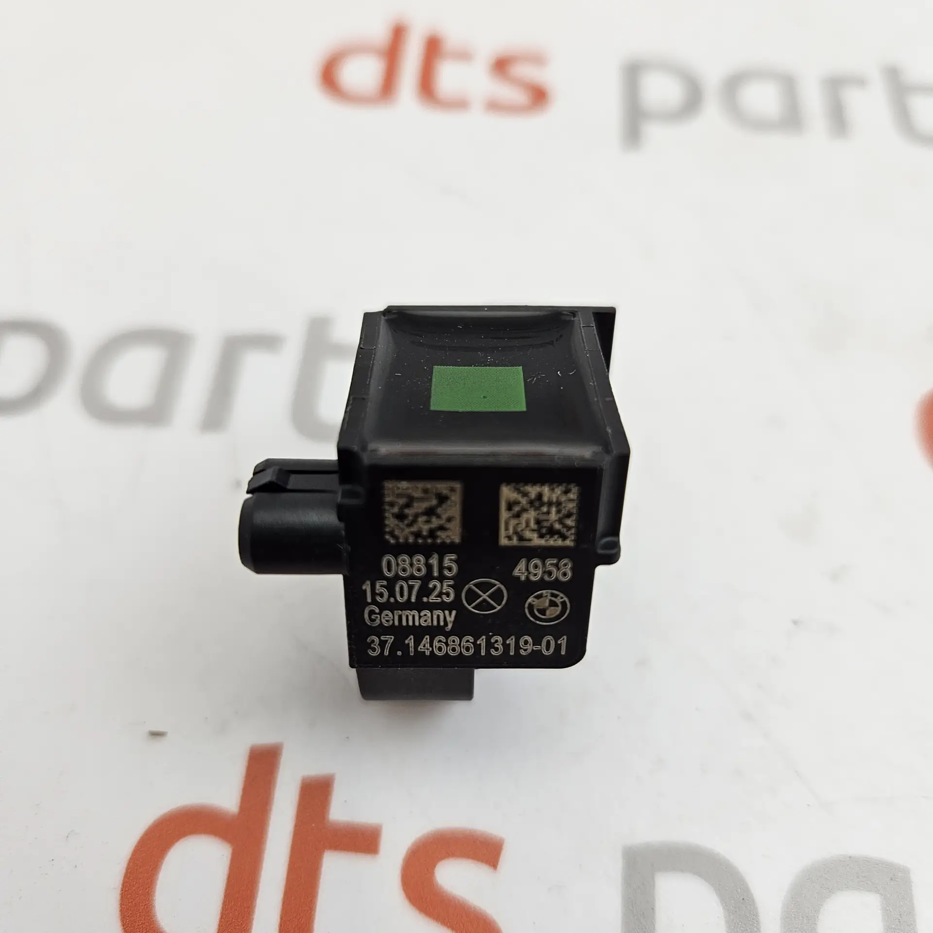 OEM BMW 37146861319 – Front suspension accelerating sensor