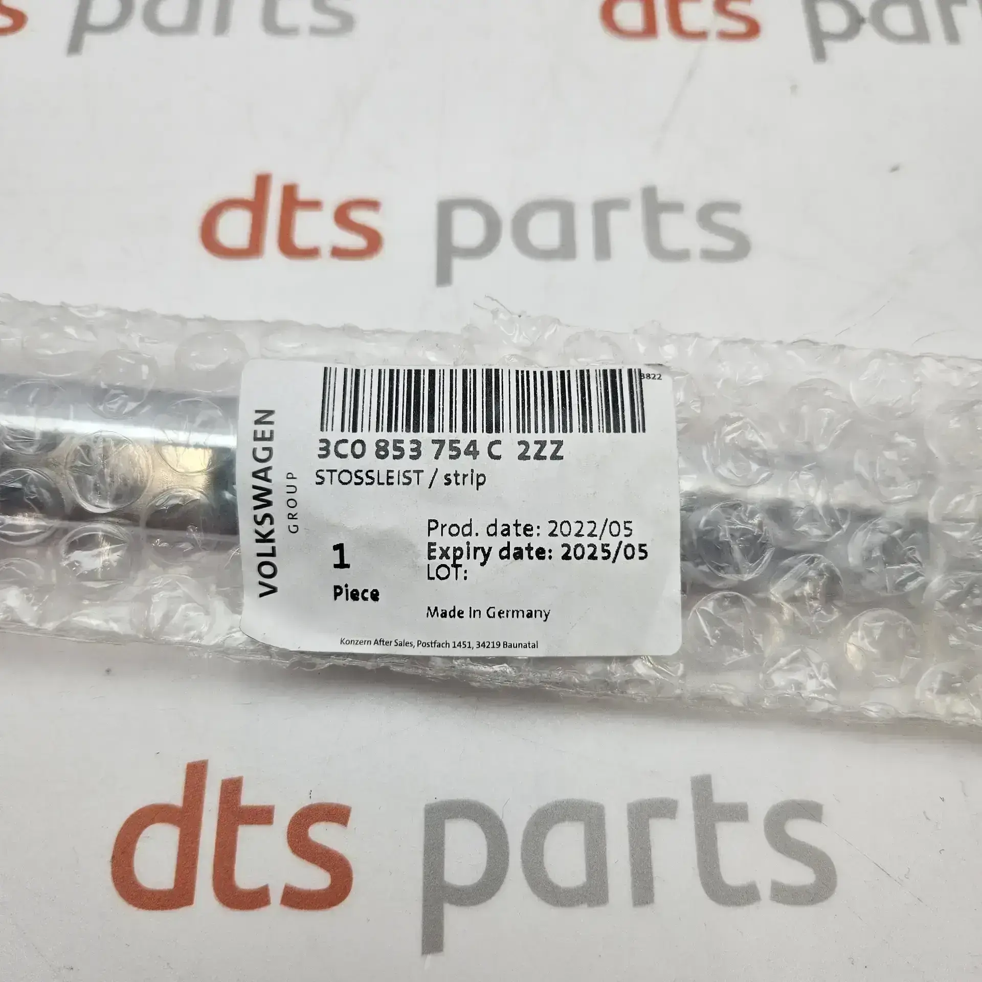 OEM VAG 3C0853754C2ZZ – Molding Trim Right