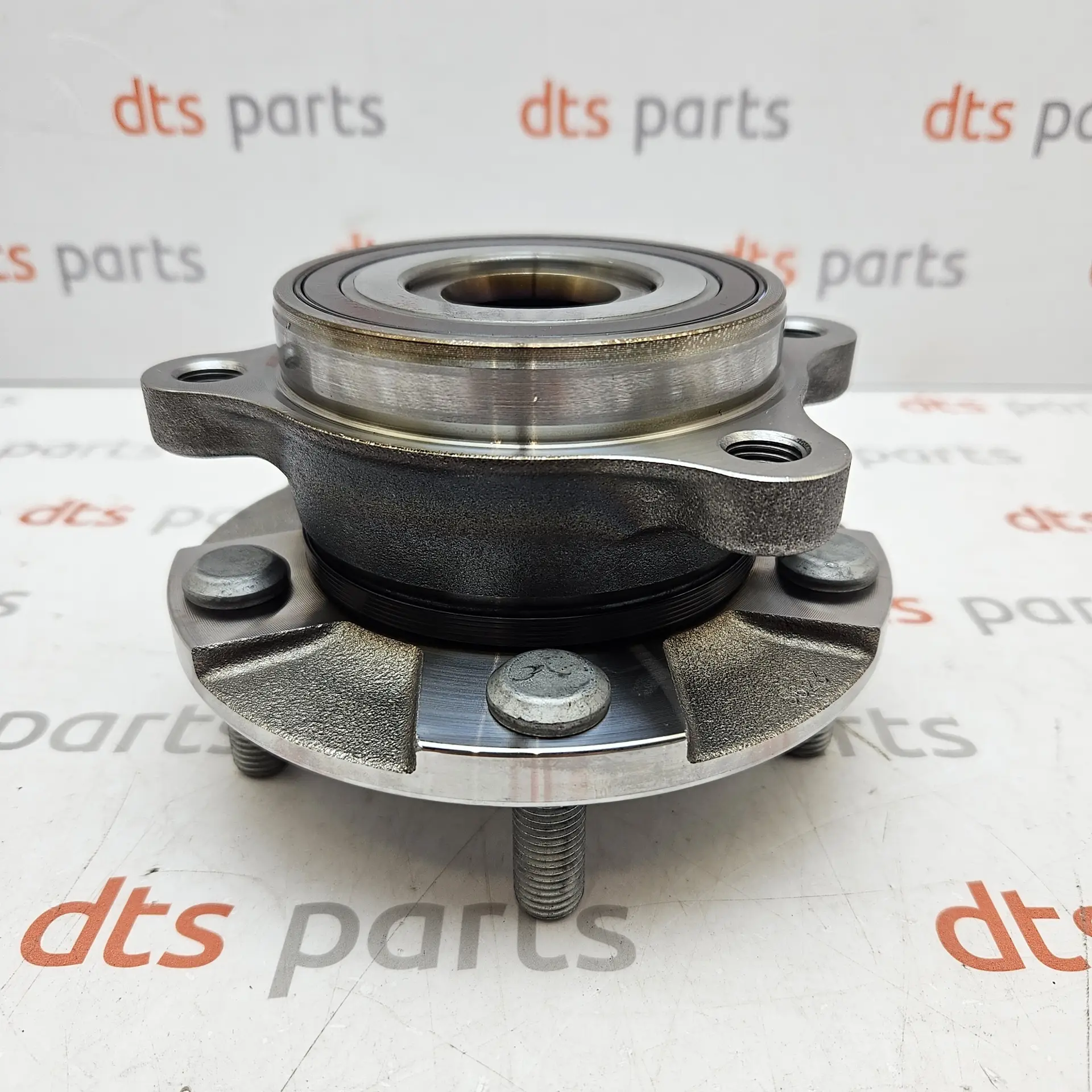 OEM Toyota 3DACF044D10BRAM – Front wheel hub assembly with integrated bearing