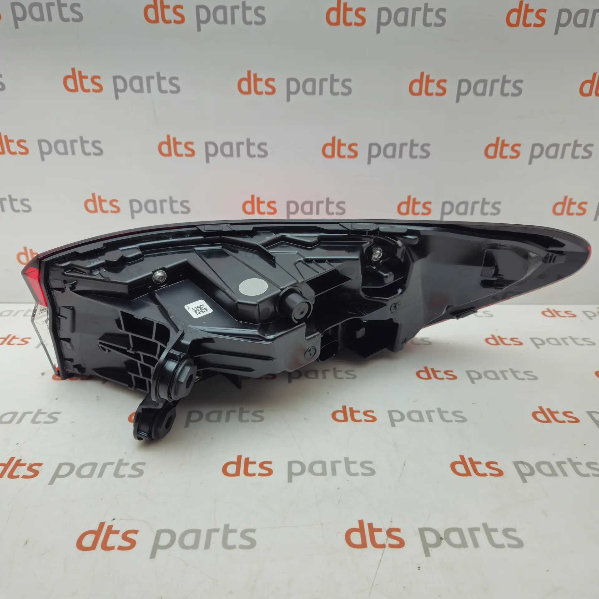 OEM Skoda 3P0945095 – Left rear lamp Škoda Superb 4