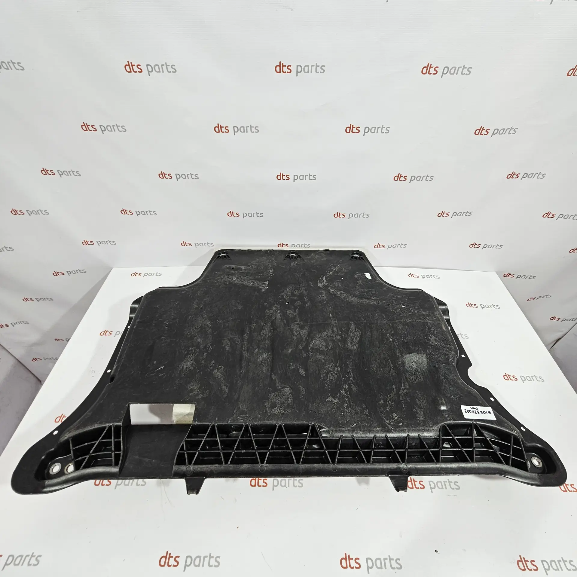 SKODA 3Q0825901B