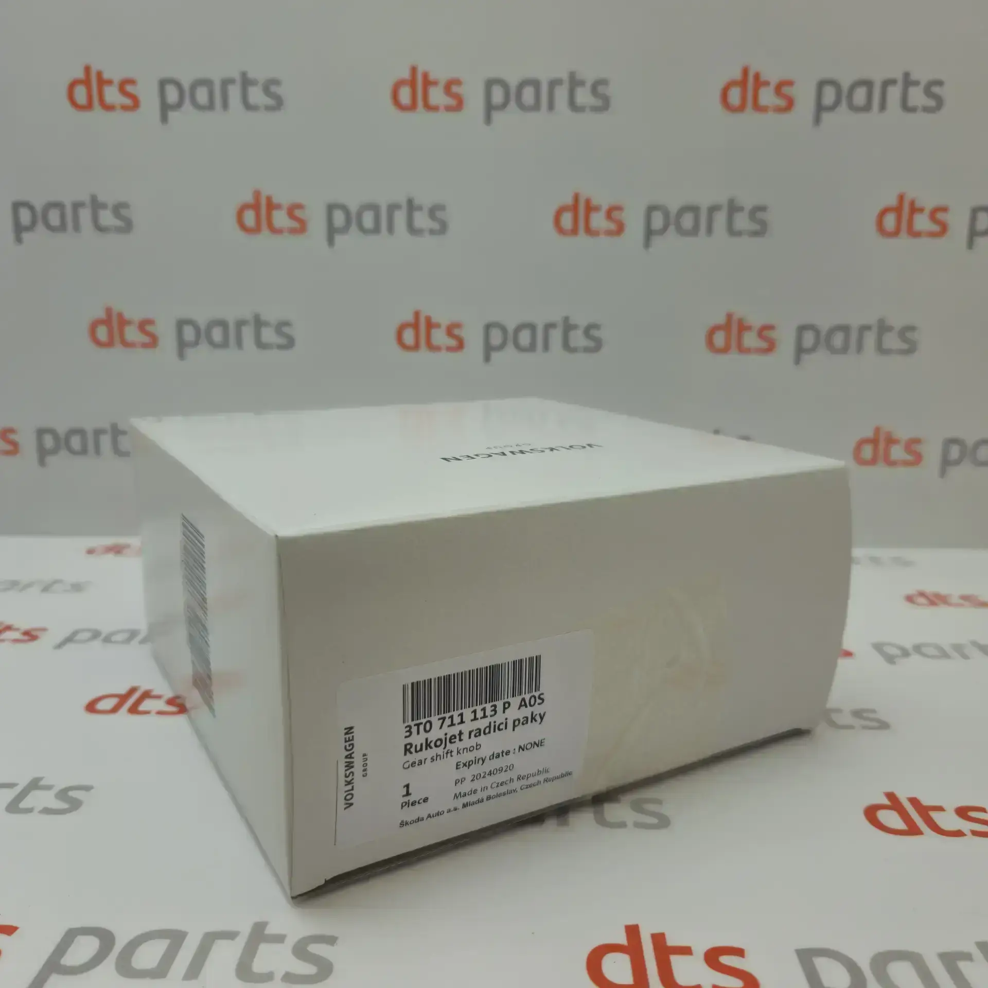 OEM Skoda 3T0711113PA0S – Gear lever handle