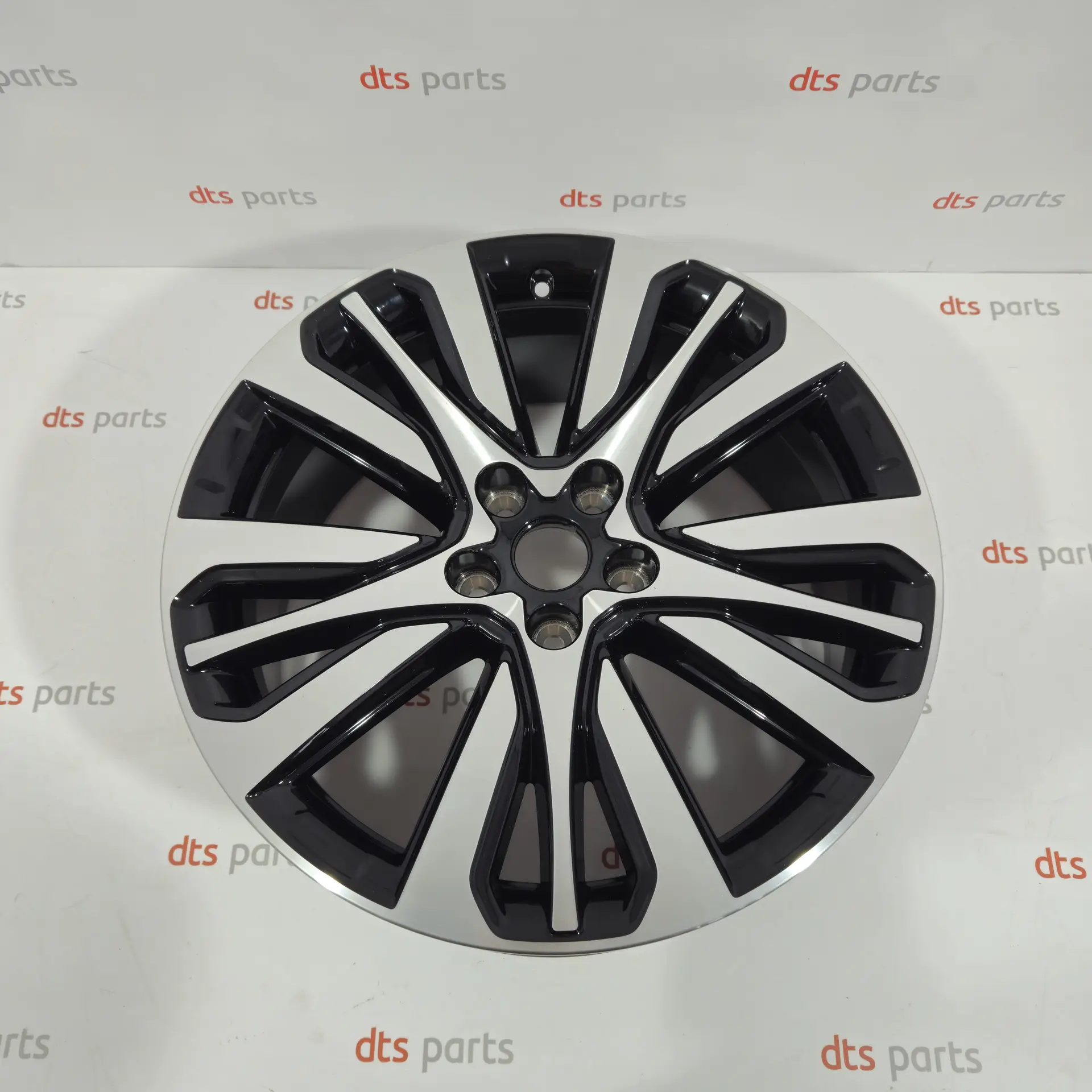 OEM Renault 403009048R – R19 alloy rim