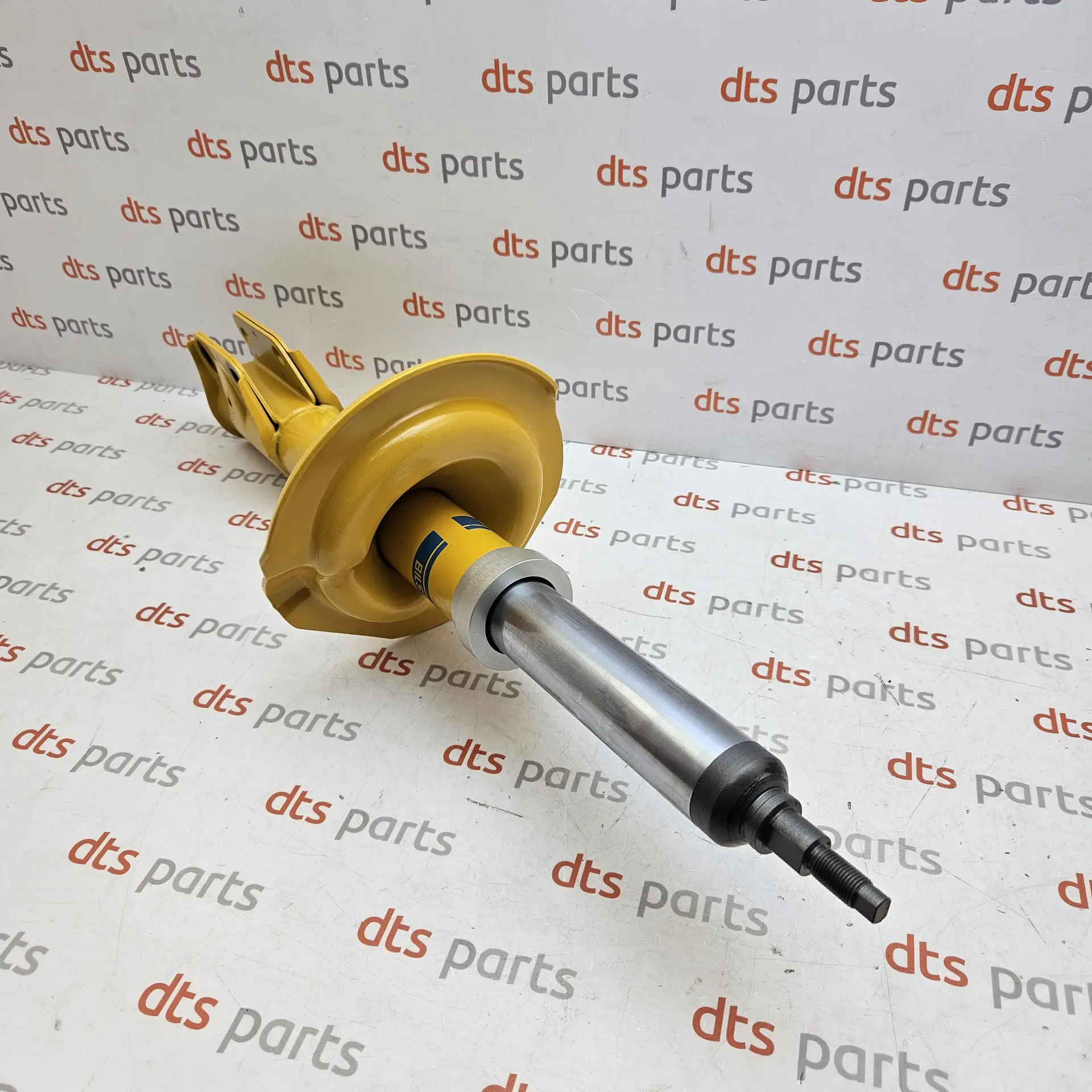 OEM Mitsubishi 4060A613 – Front suspension MacPherson shock absorber strut assembly