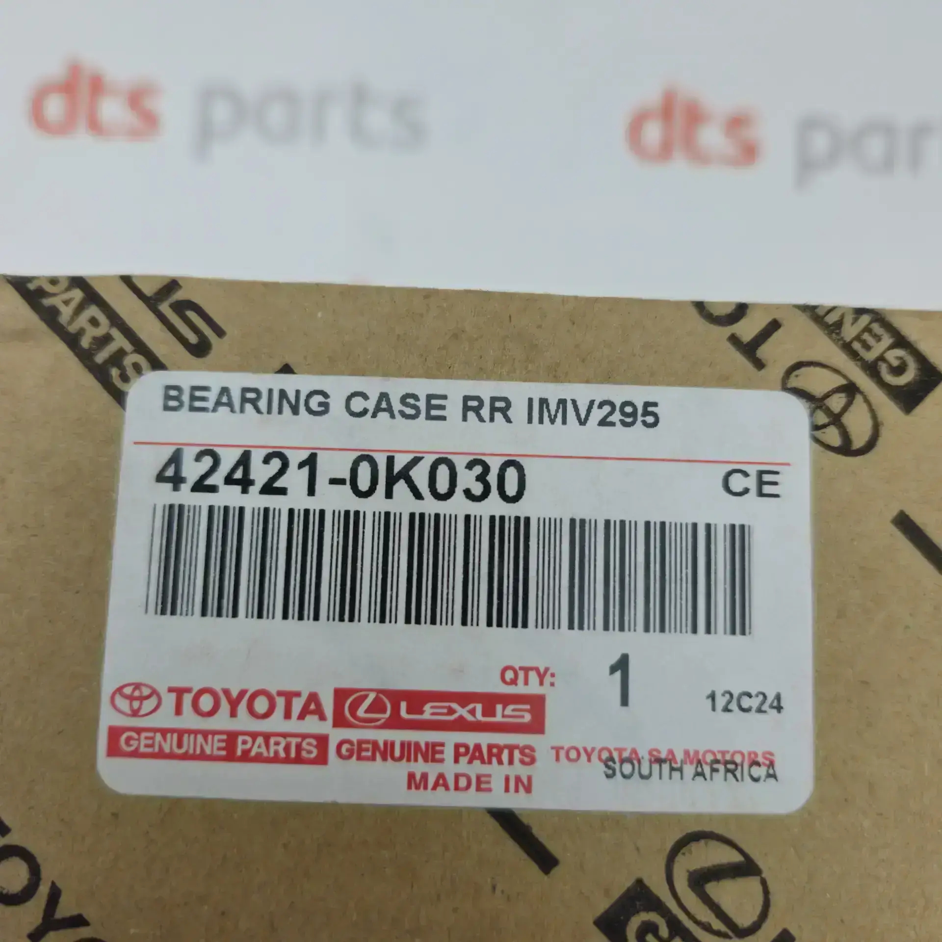 OEM Toyota 424210K030 – Rear axle bearing case