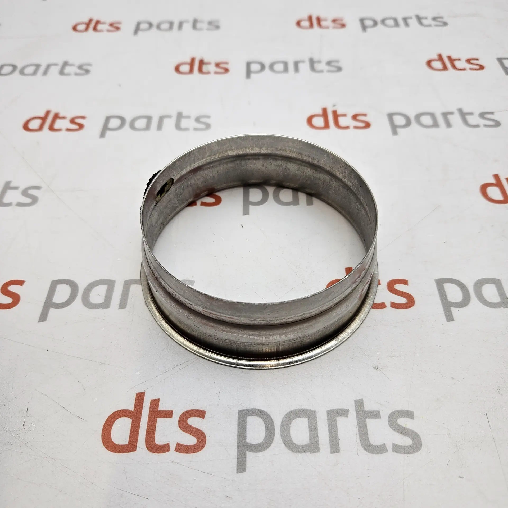 OEM Toyota 4245130020 – Deflecter, rear wheel bearing ,  dust no.2.