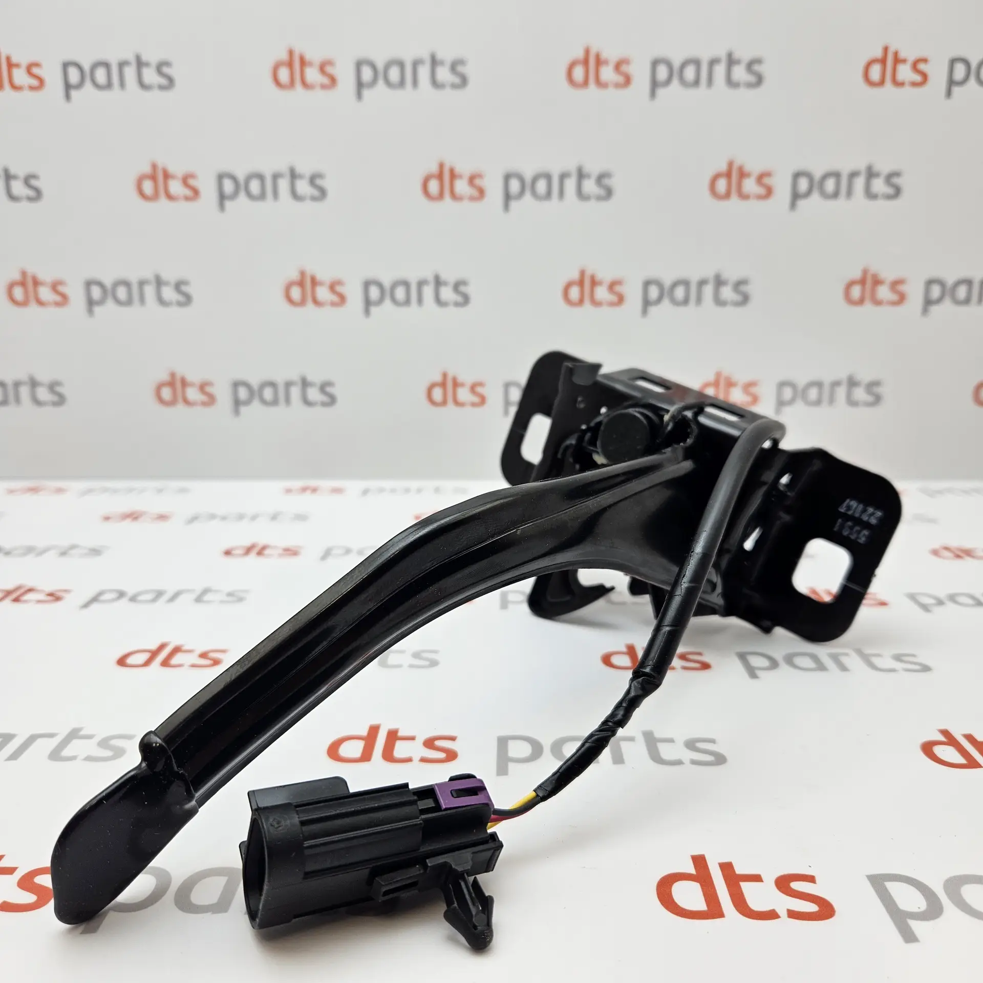 OEM Opel 42595591 – Hood latch
