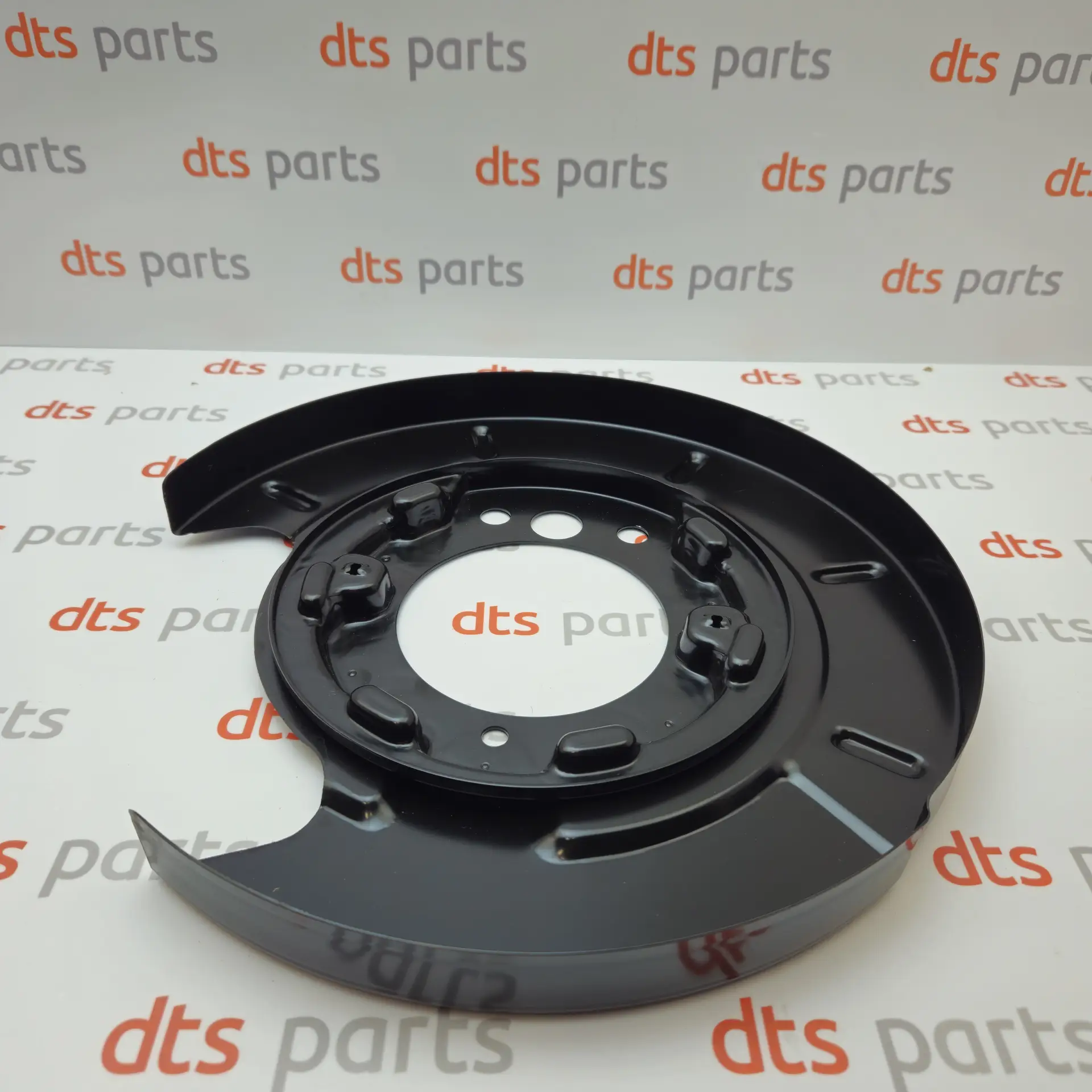 OEM Nissan/Infiniti 440208H300 – Rear right brake disk shield