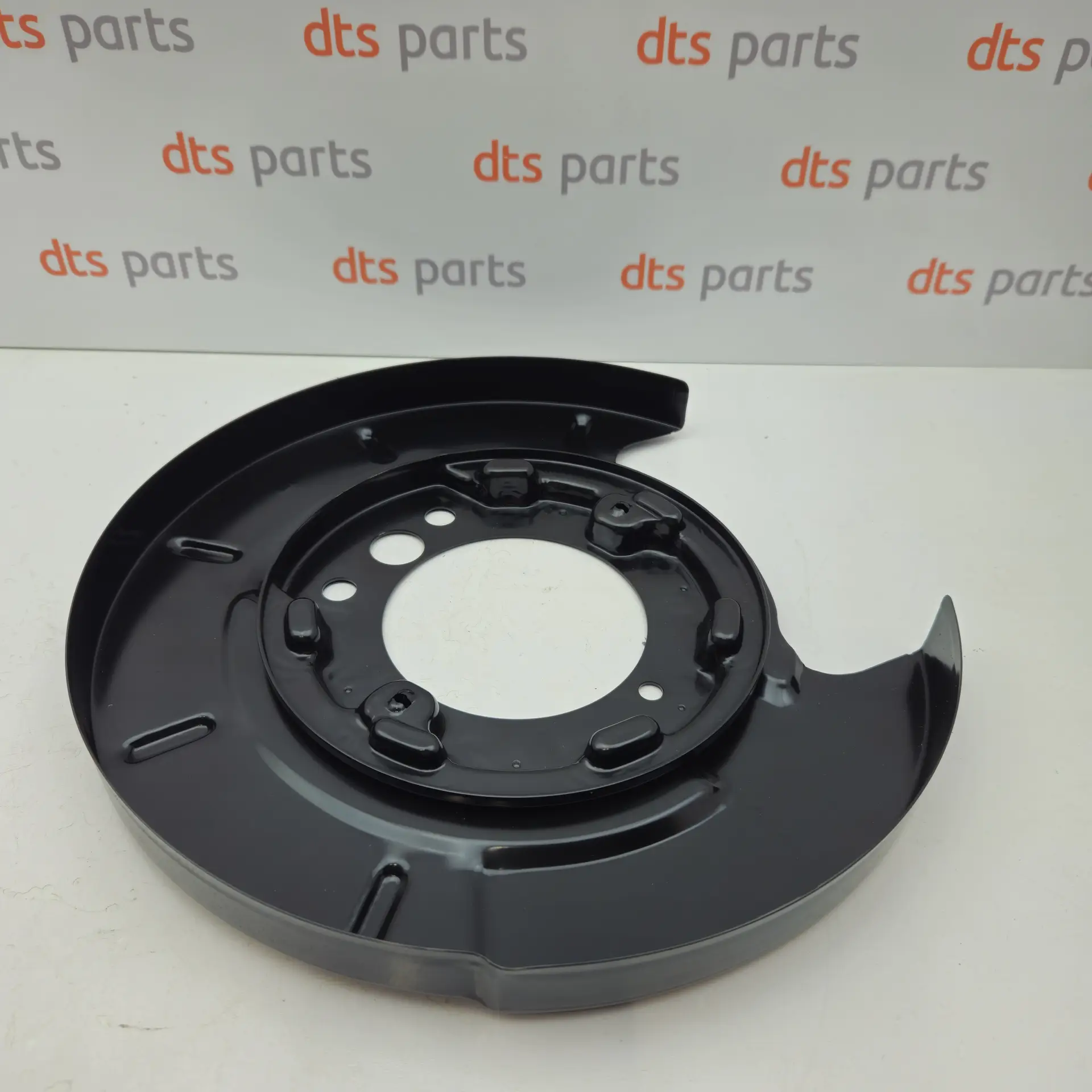 OEM Nissan/Infiniti 440308H300 – Rear left brake disc shield