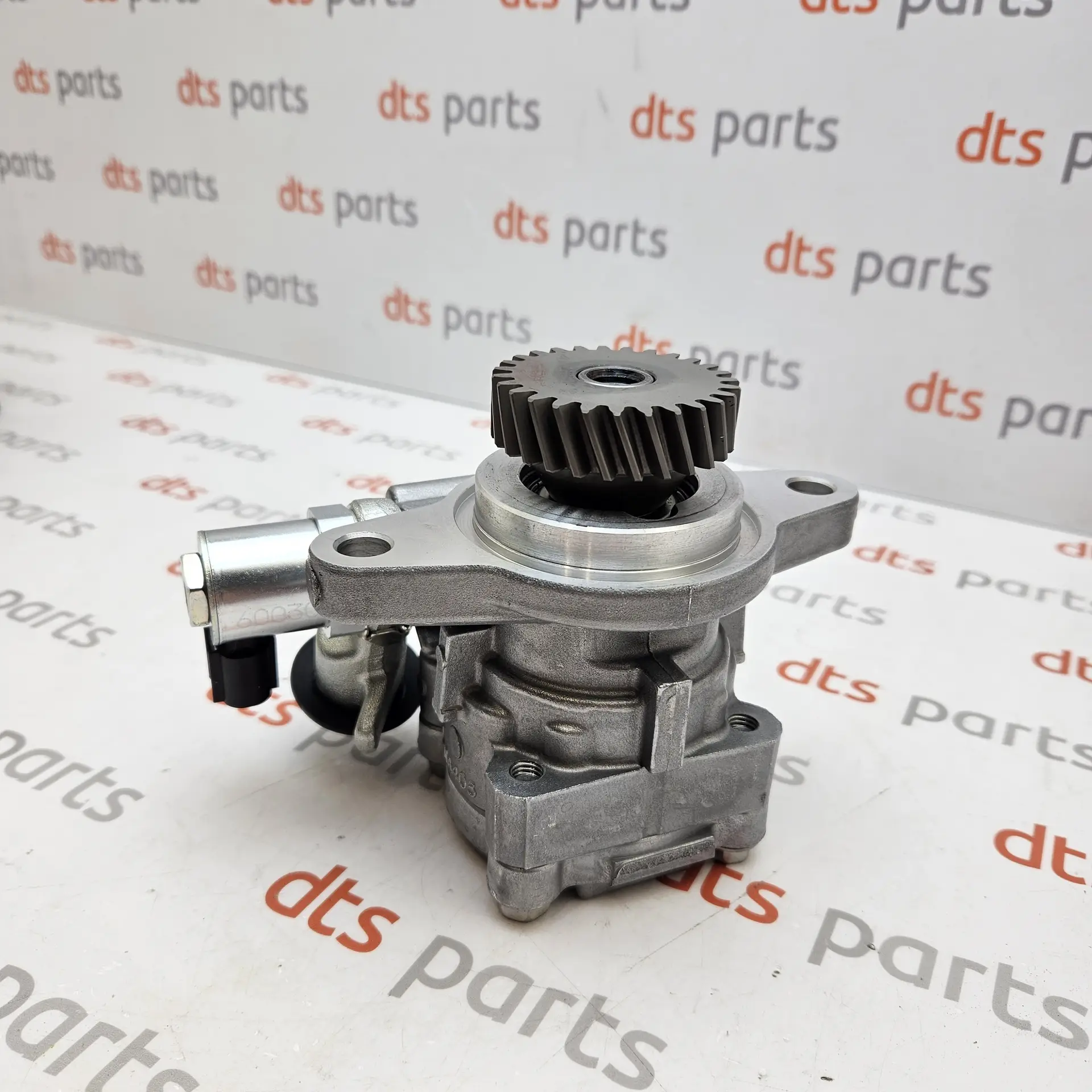 OEM Toyota 4431060621 – Power steering pump