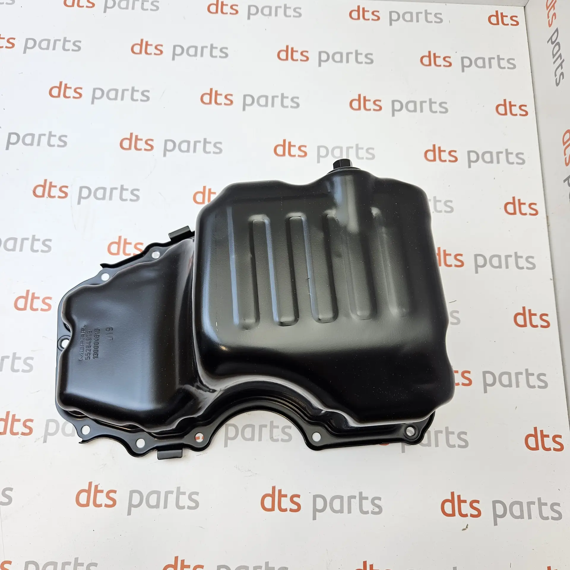 OEM FCA 46347420 – Engine oil sump pan assembly