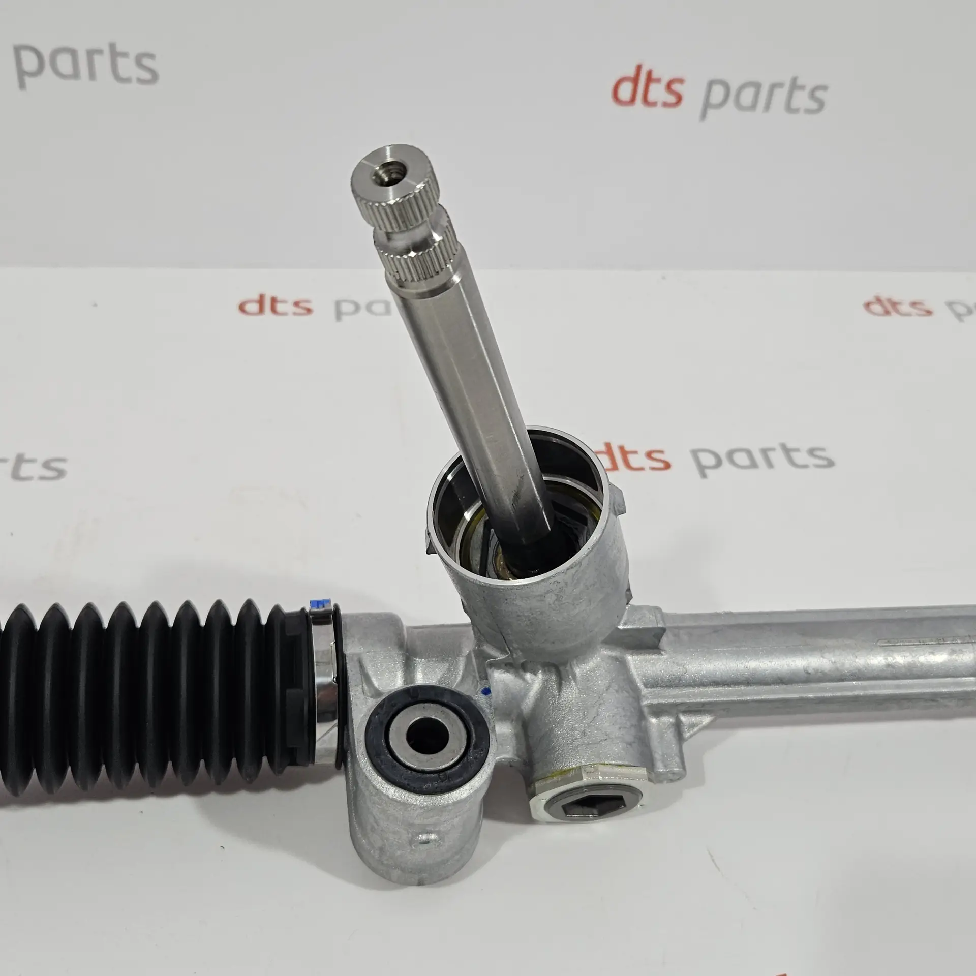 OEM Suzuki 4858054P53 – Steering rack