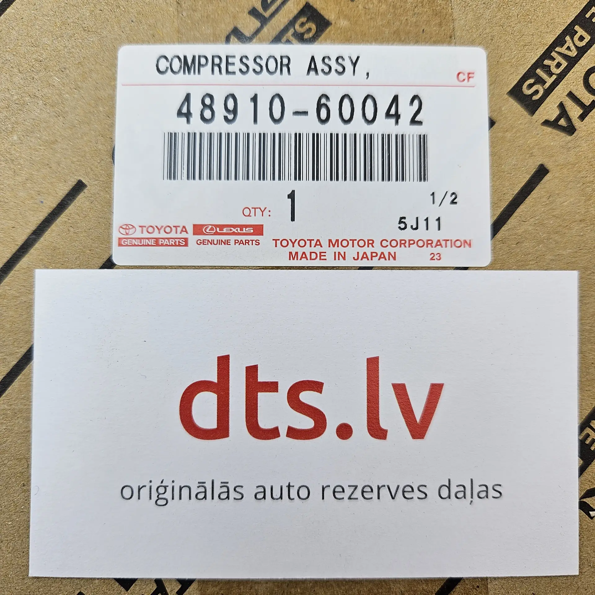 OEM Toyota 4891060042 – Air suspension compressor