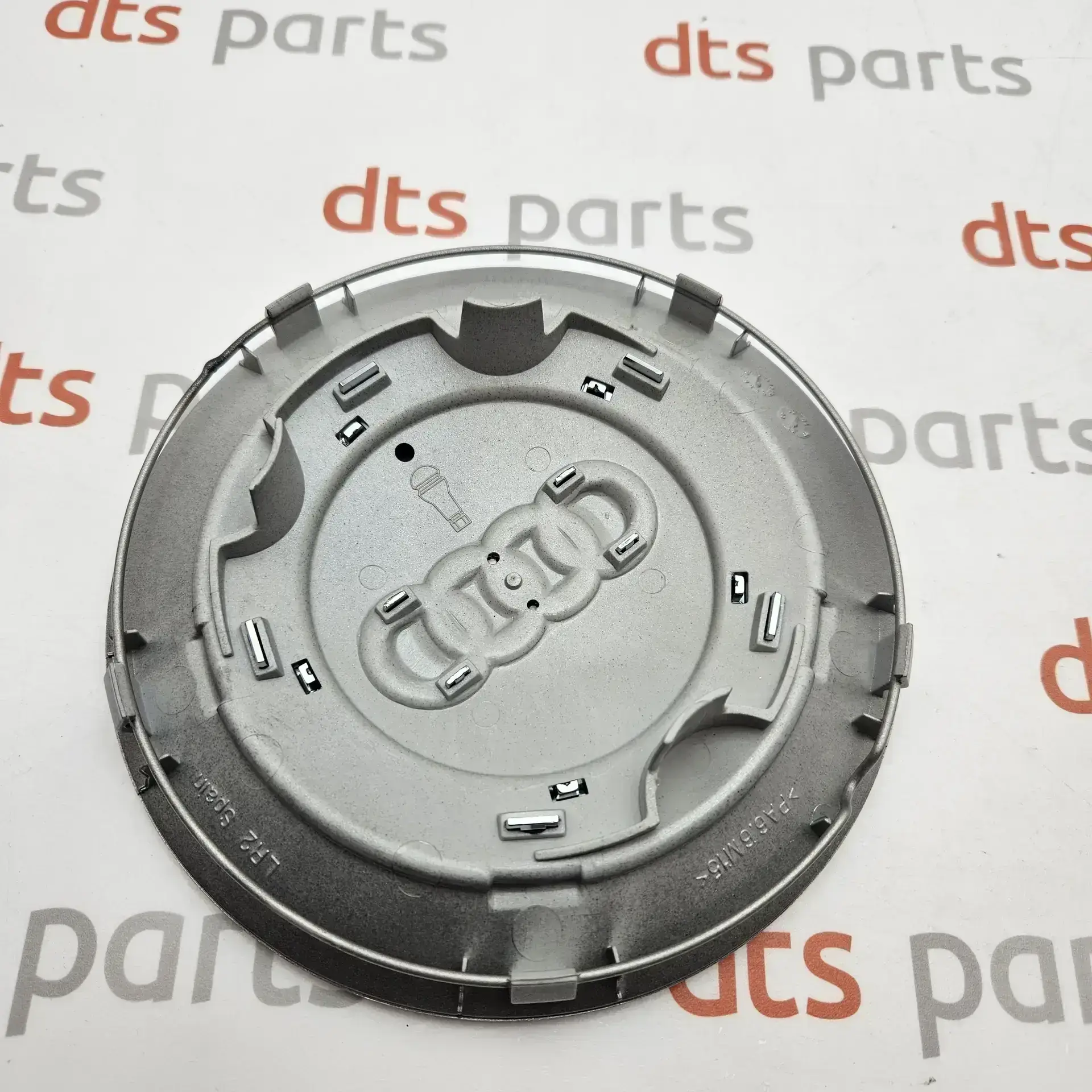 OEM VAG 4F0601165SRA – Center cap for Wheels
