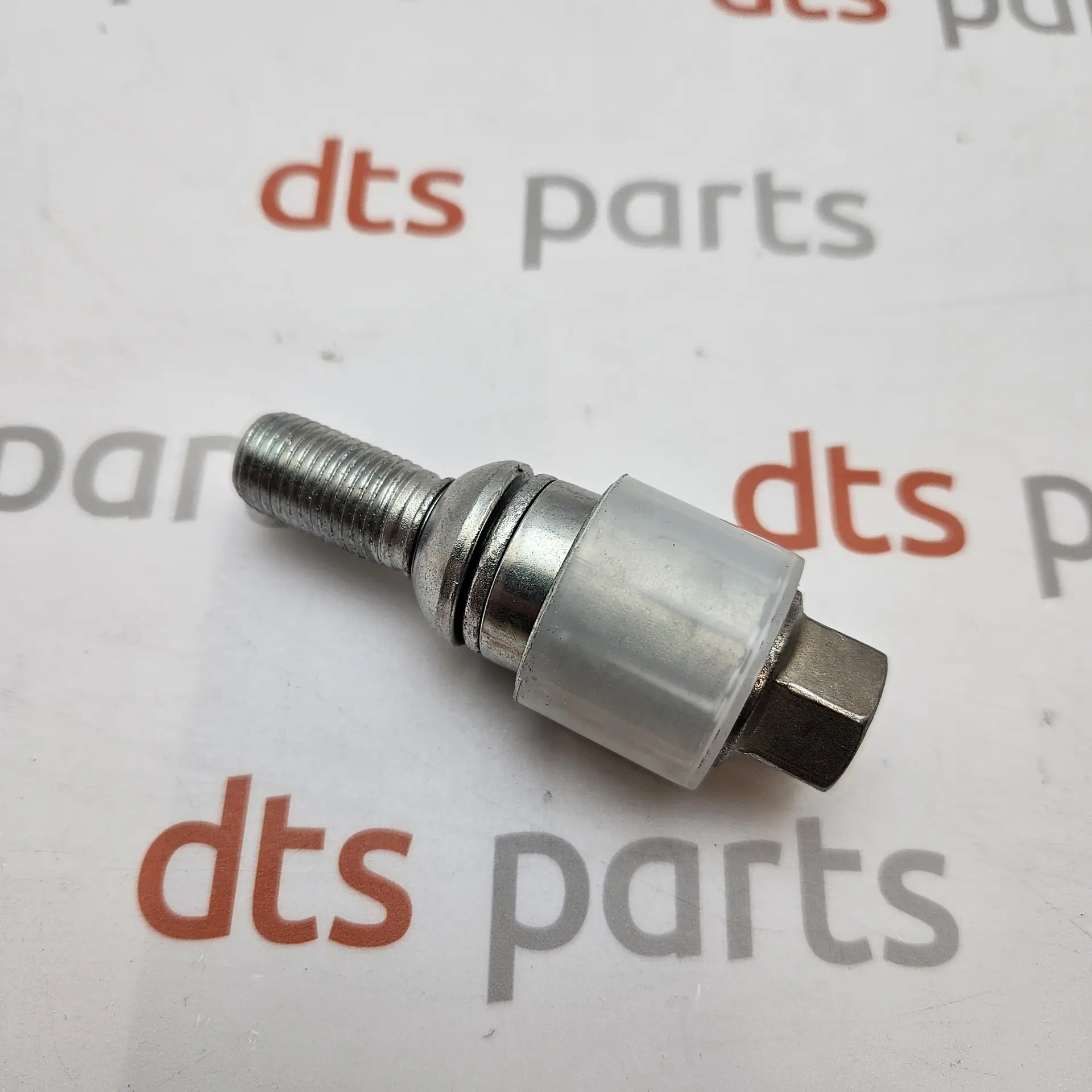 OEM VAG 4F0698139B817 – Wheel lug bolt 19