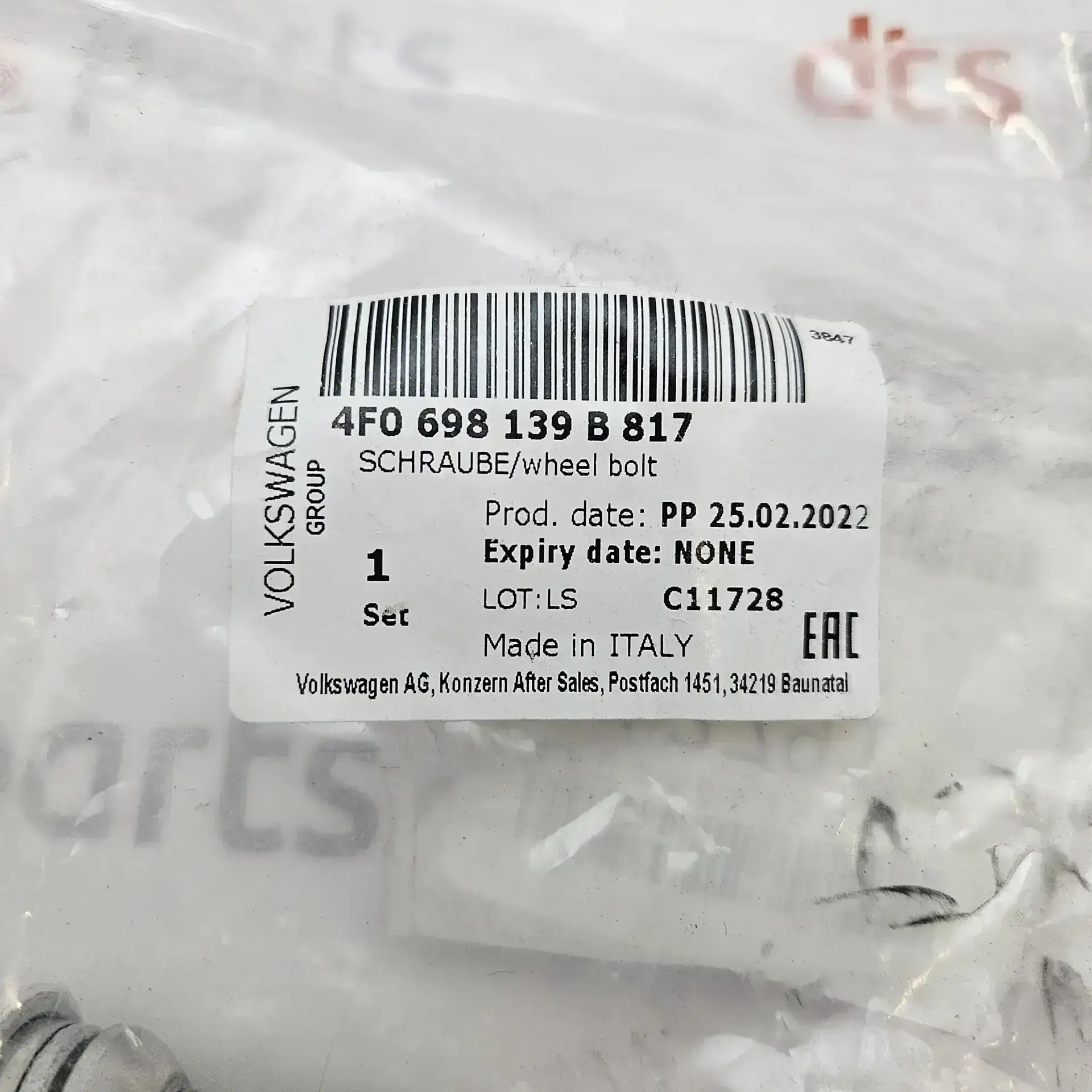 OEM VAG 4F0698139B817 – Wheel lug bolt 19