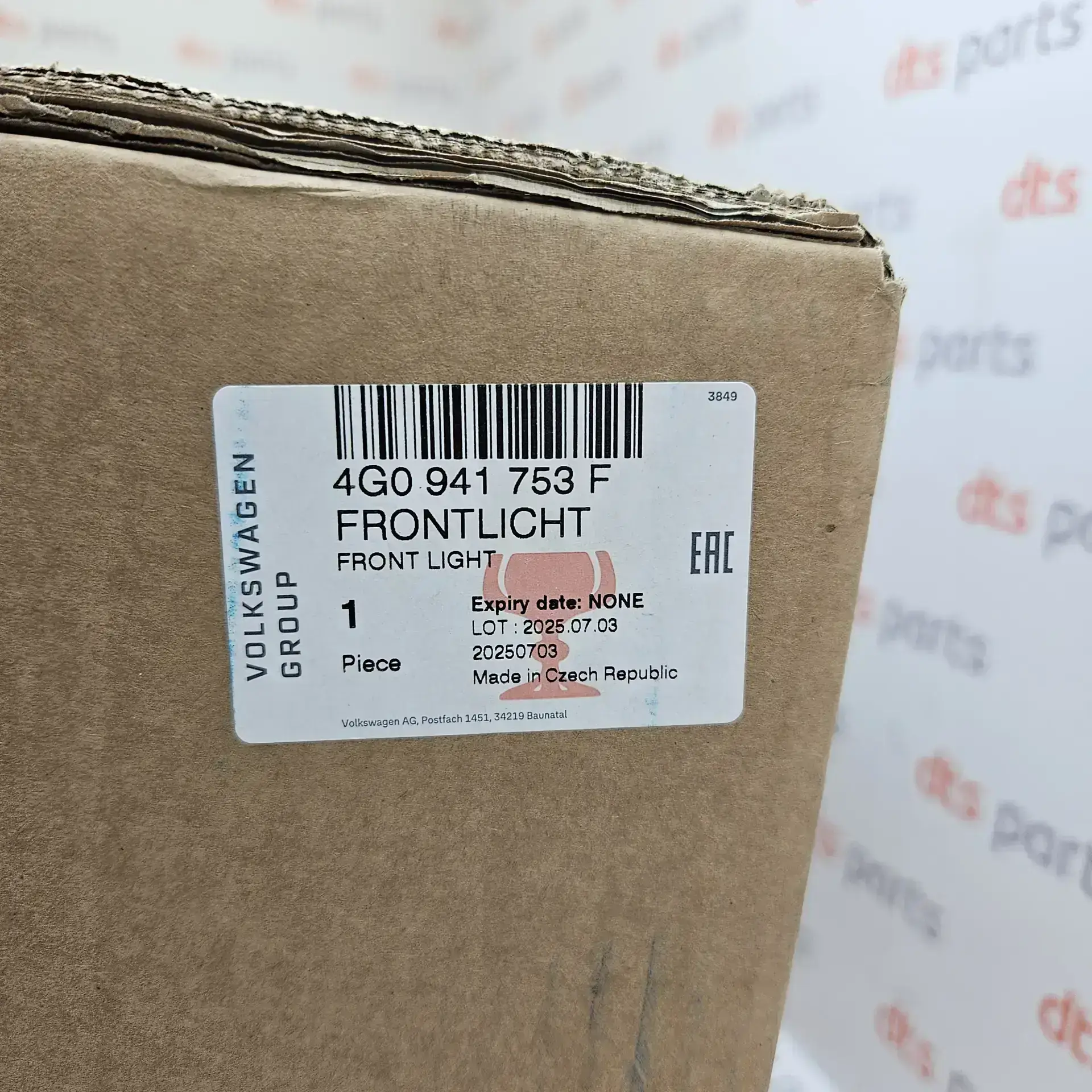 OEM VAG 4G0941753F – Left headlight