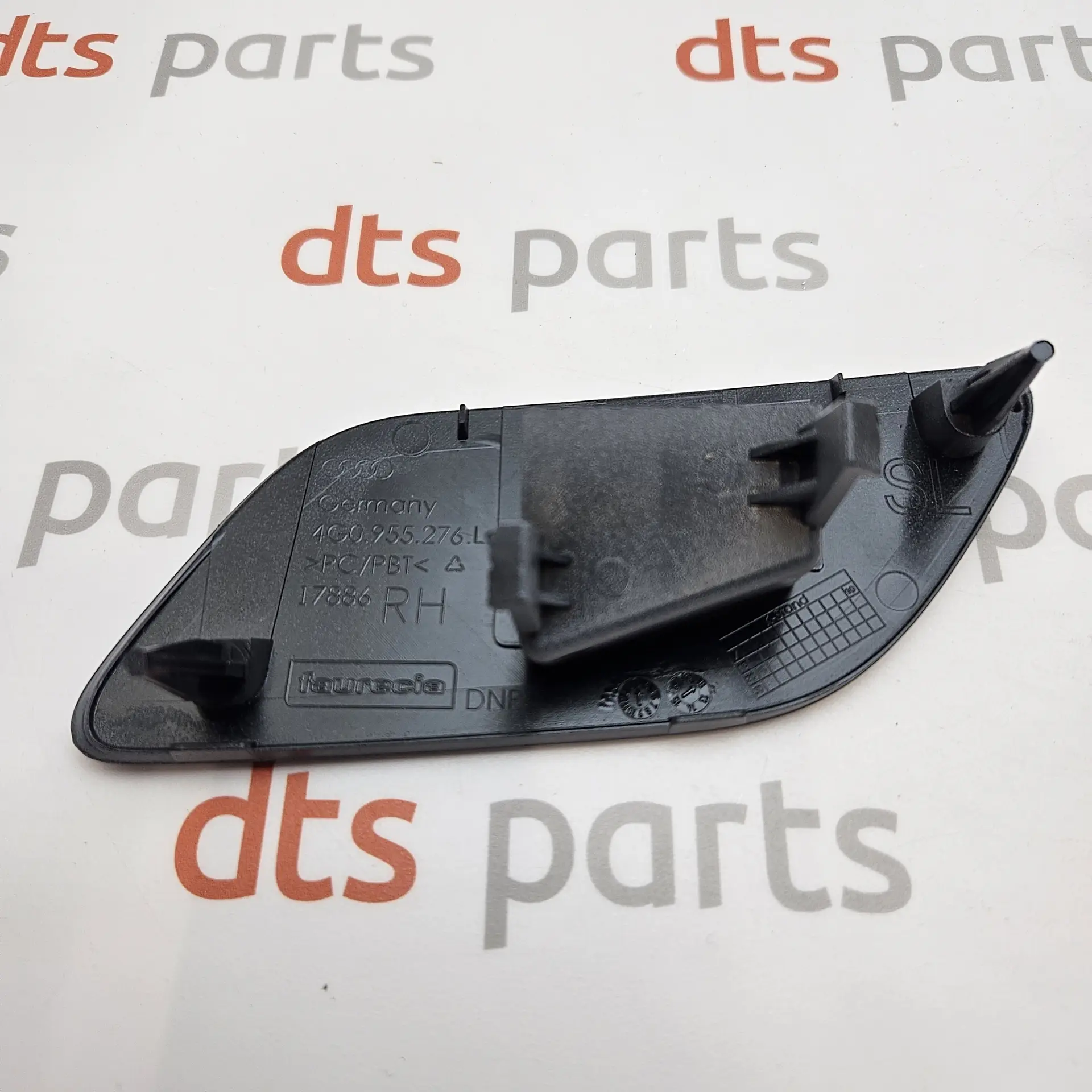 OEM Audi 4G0955276LGRU – Front right headlight washer cover