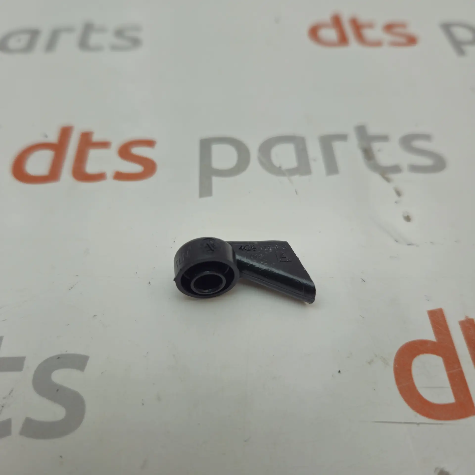 OEM VAG 4G9955985A – Rear window washer spray nozzle