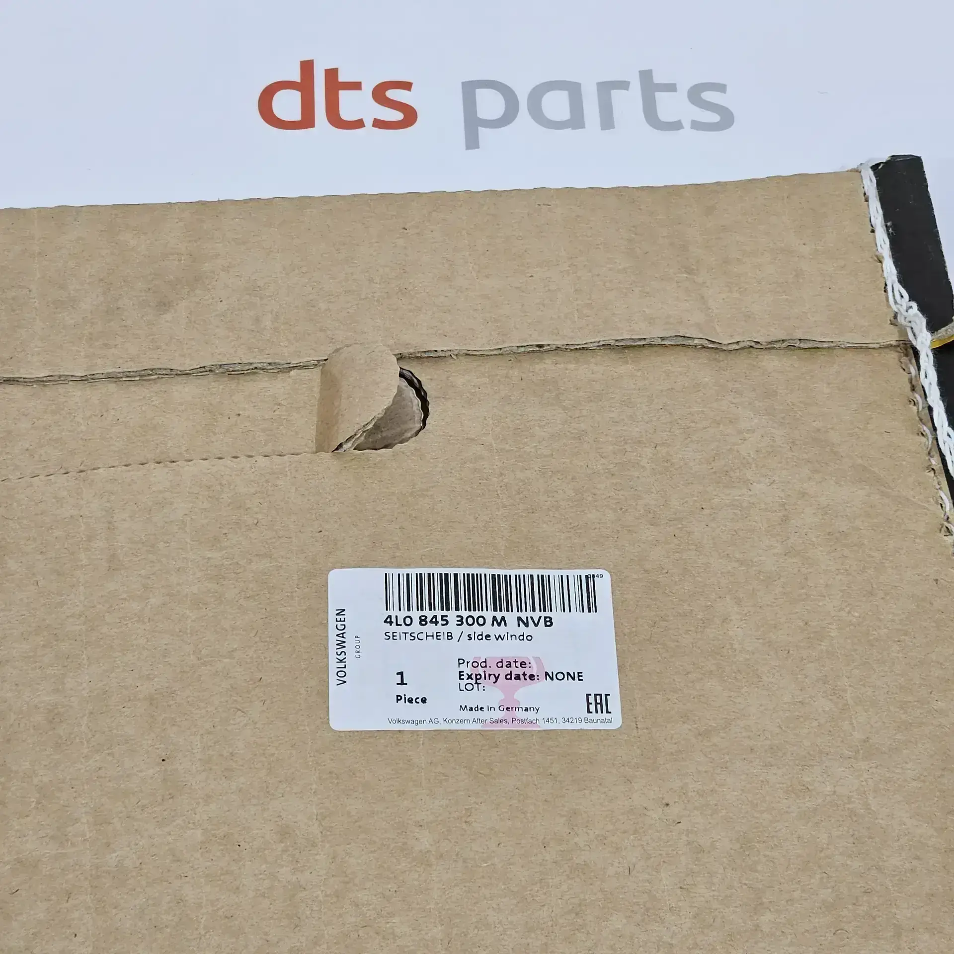 OEM VAG 4L0845300MNVB – Right side glass
