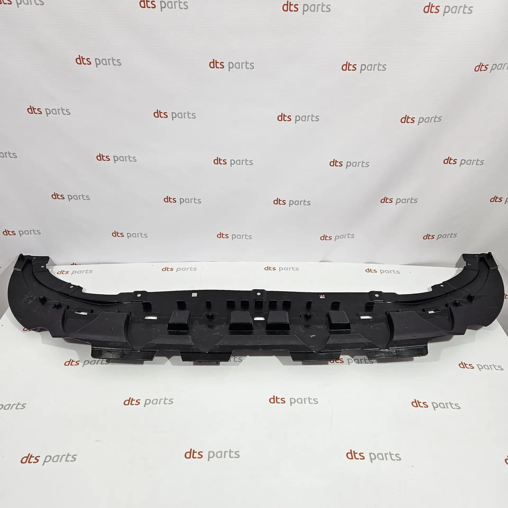OEM VAG 4M0807611D – Front bumper end plate