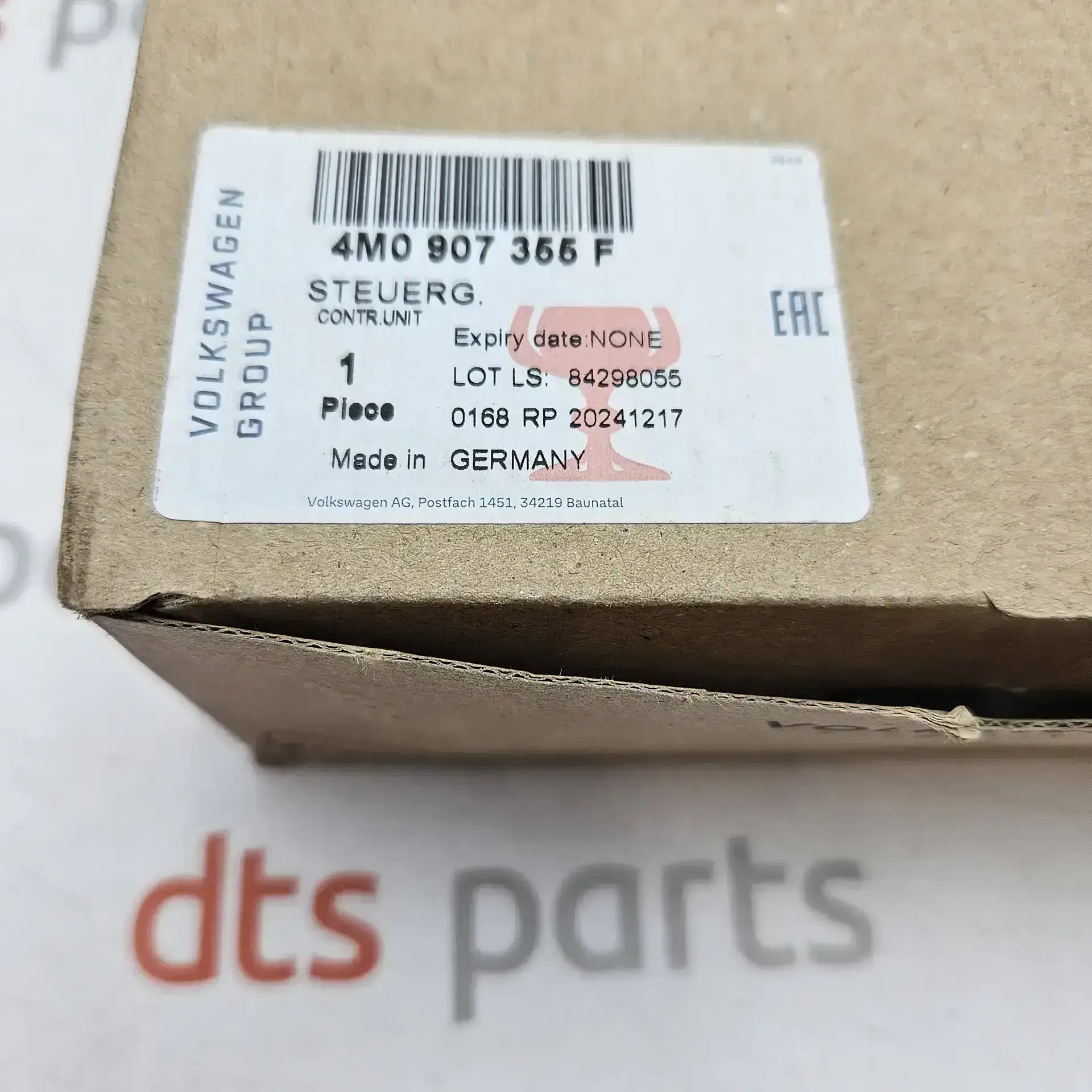 OEM VAG 4M0907355F – Control unit for reduction agent metering system