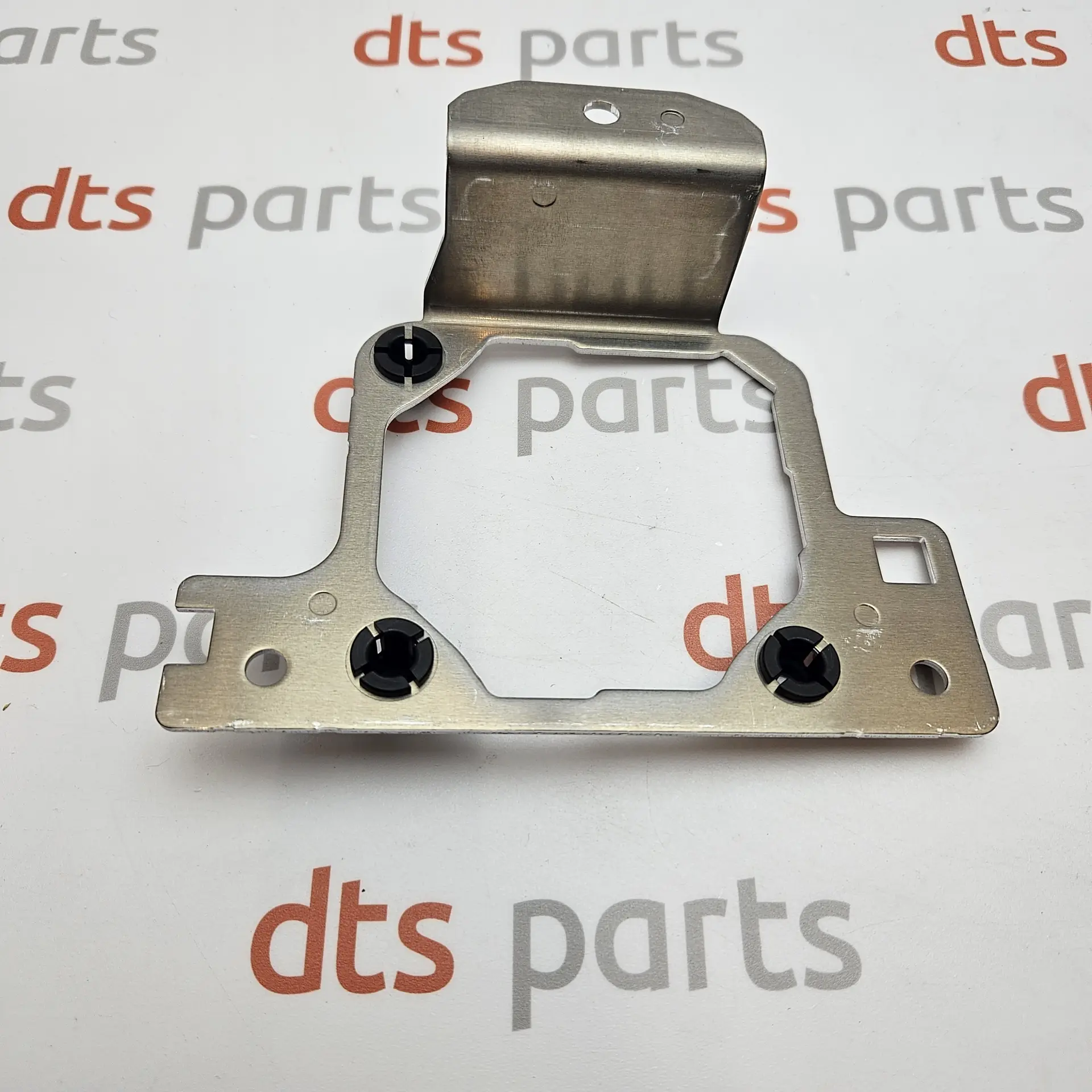 OEM Audi 4M0907573 – Cruise control distance sensor bracket