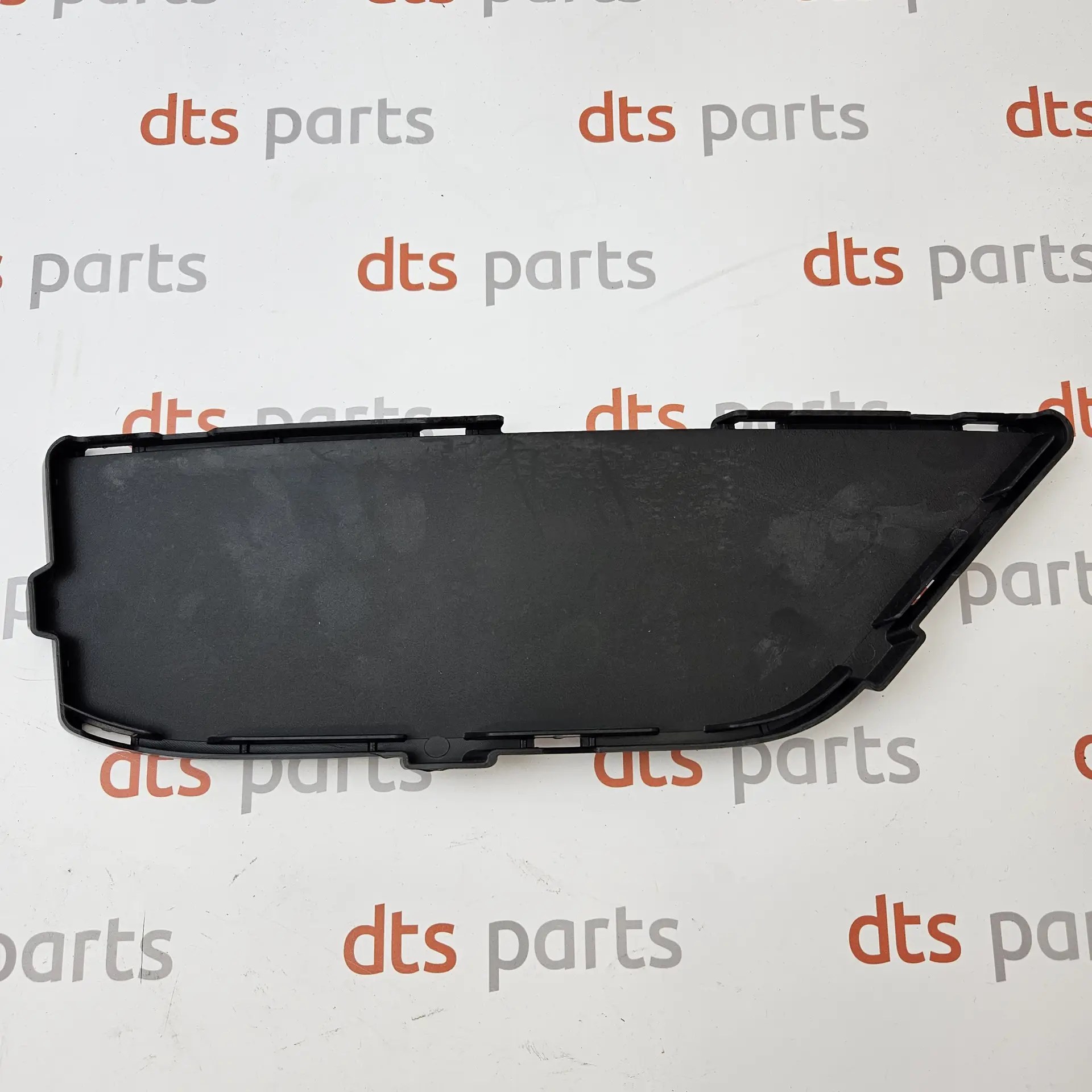 OEM BMW 51117303754 – Front bumper lower grille trim right-hand side