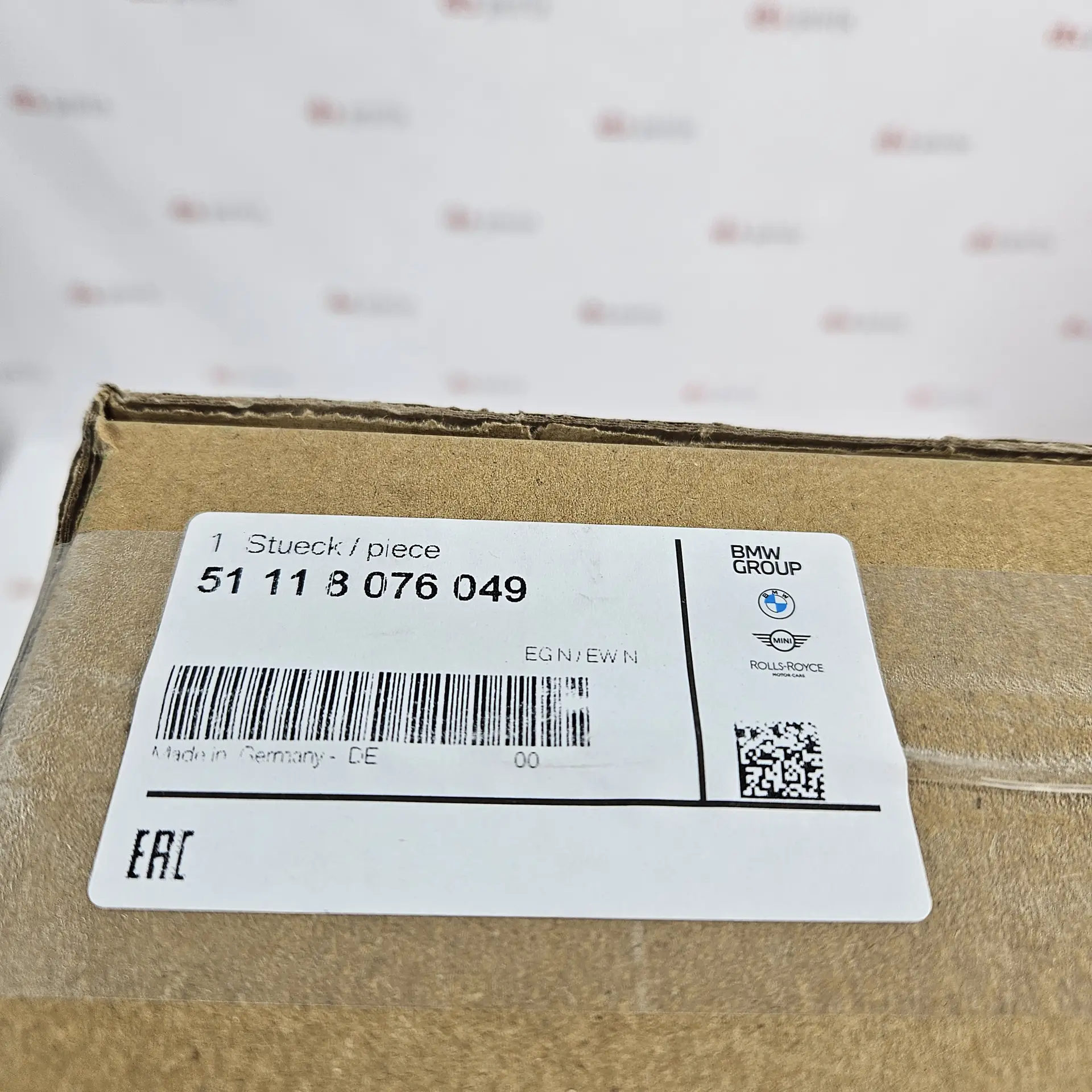 OEM BMW 51118076049 – Front splitter