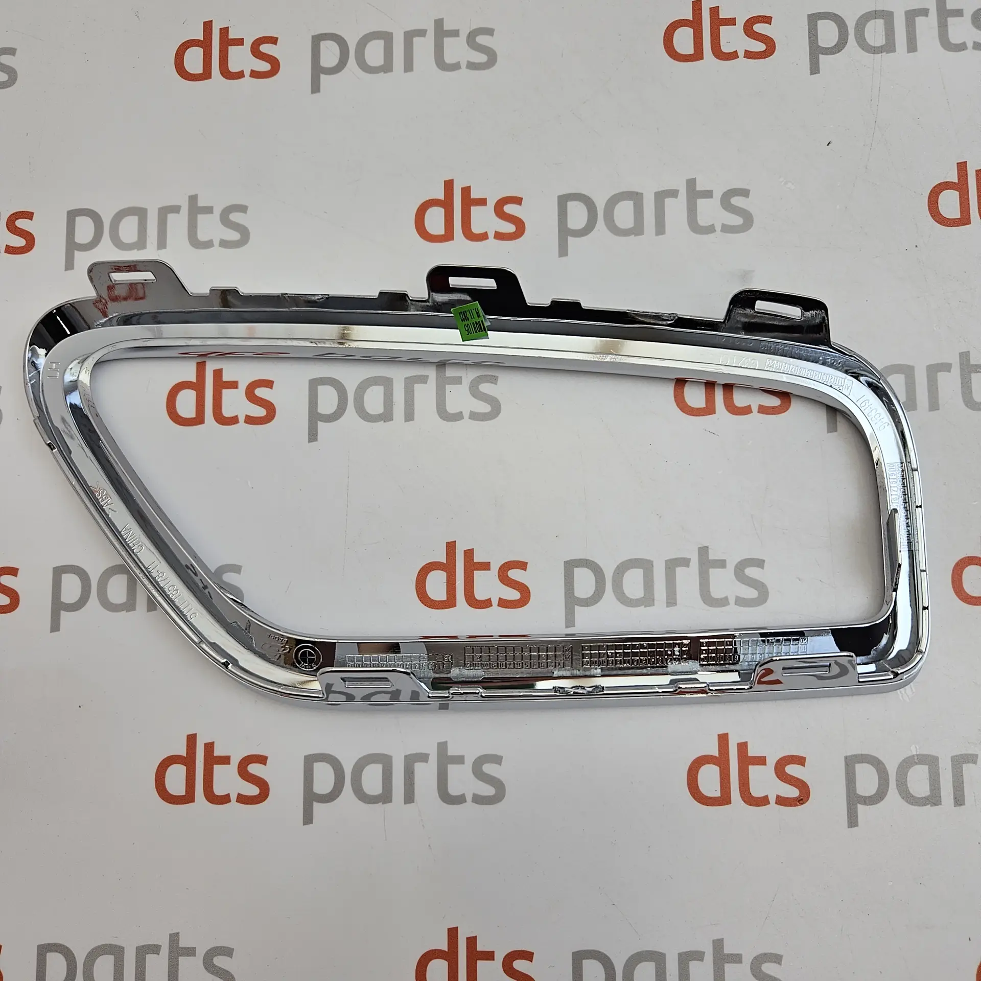 OEM BMW 51119463491 – Front left bumper outer air intake grille trim