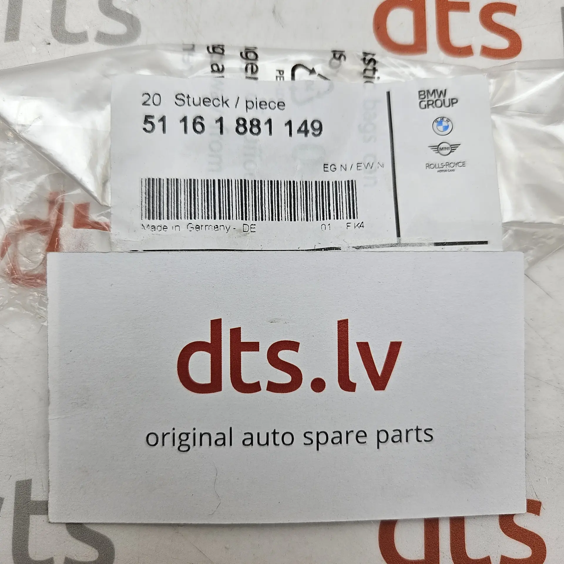 OEM BMW 51161881149 – Plastic push-pin expanding lock rivet trim clip