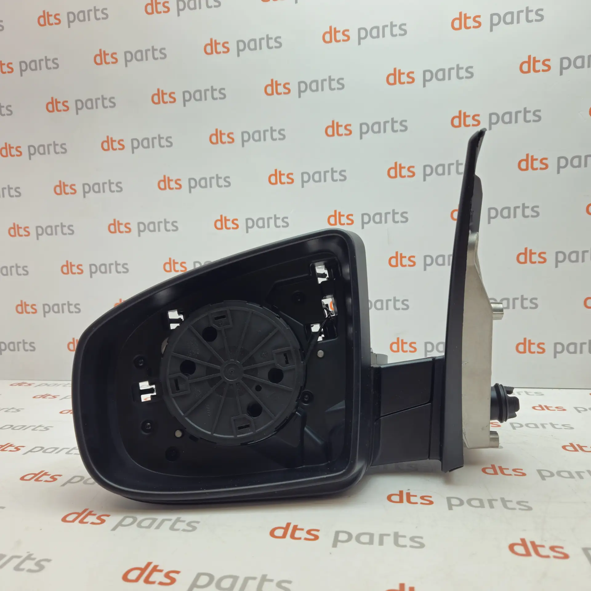 OEM BMW 51167179633 – Heated outside mirror , left