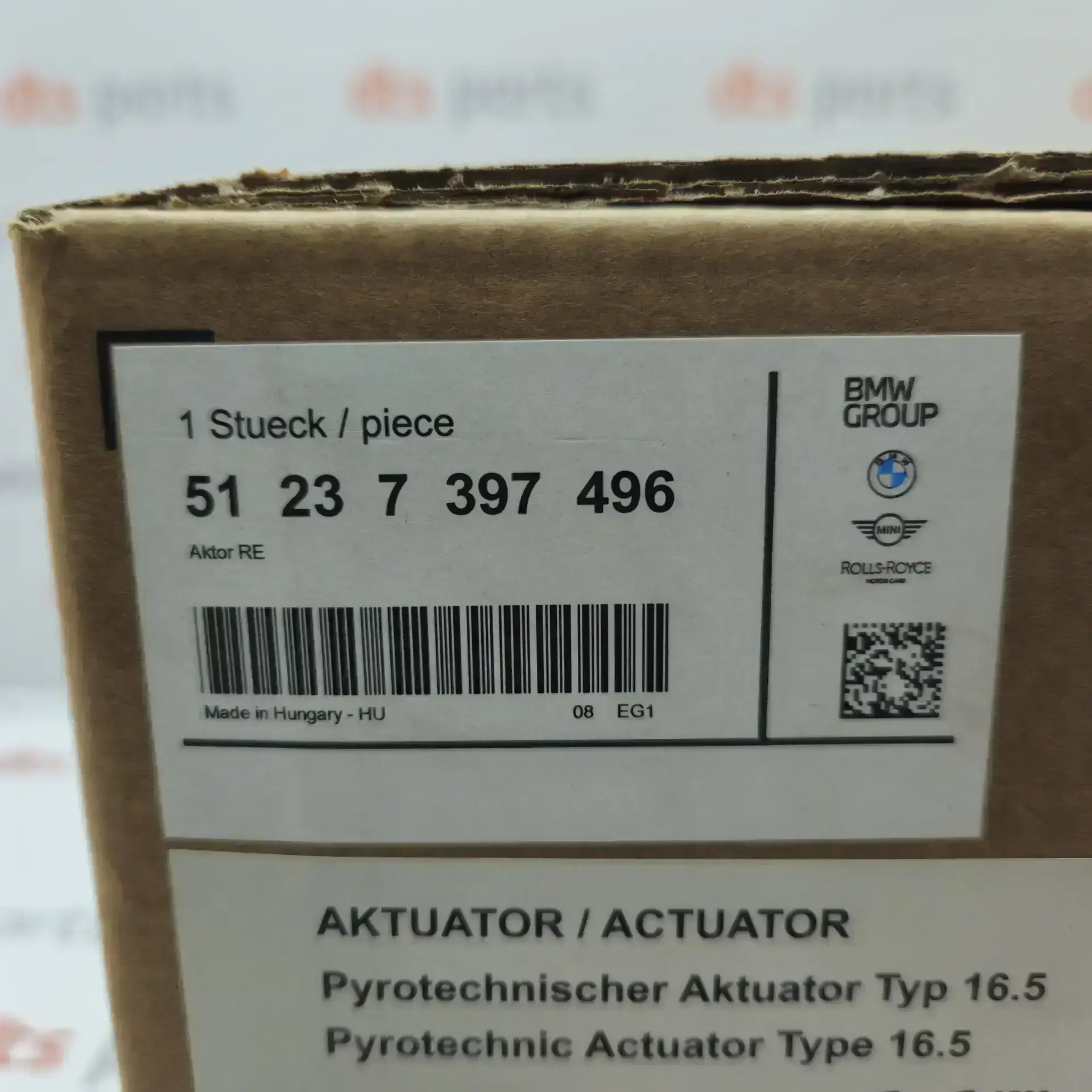 OEM BMW 51237397496 – Right side active bonnet actuator