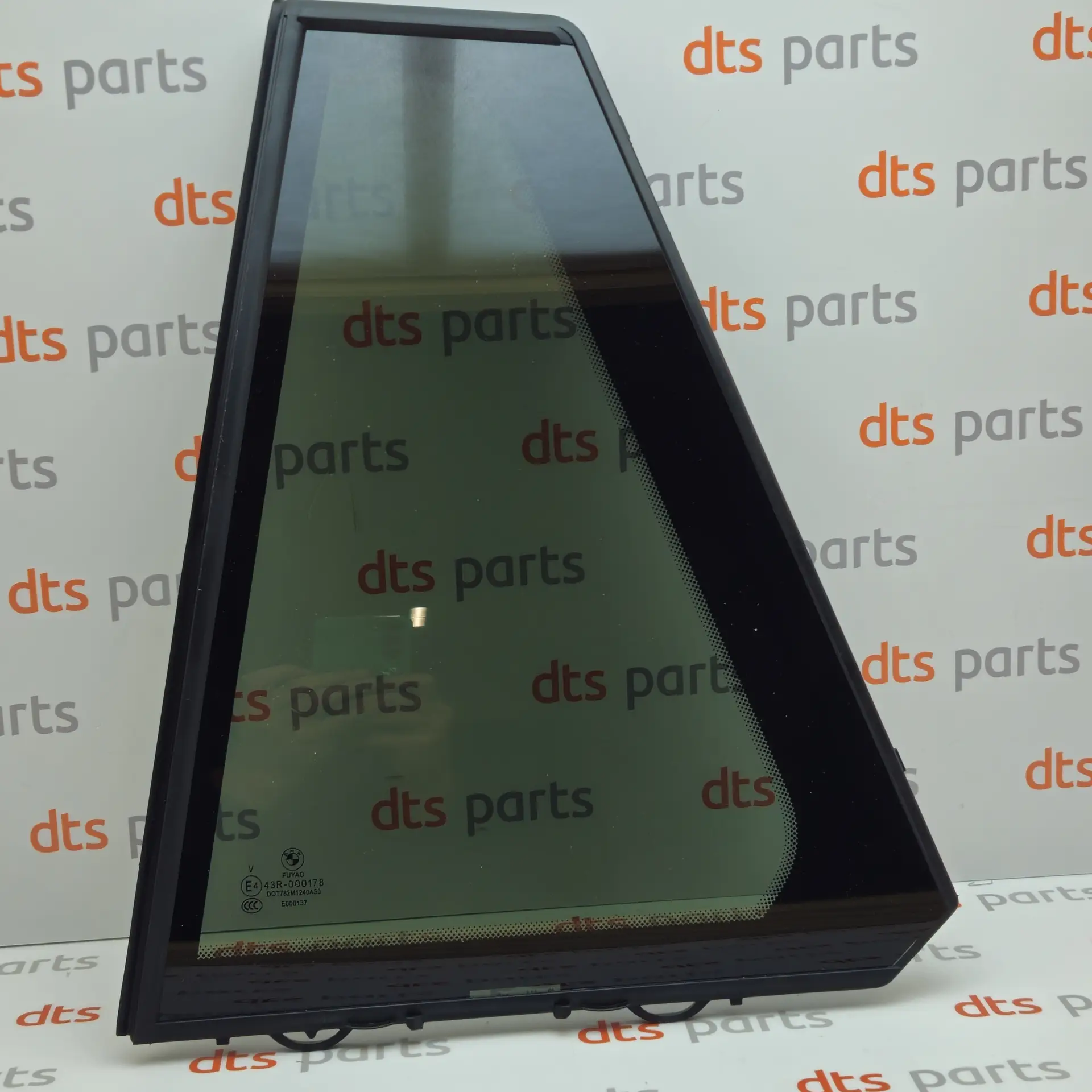 OEM BMW 51357269559 – Rear left door fixed window