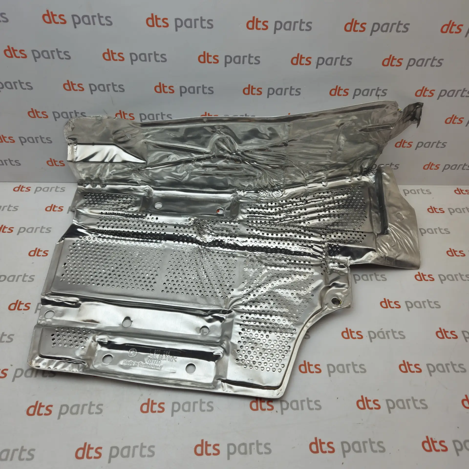 OEM BMW 51481977265 – Muffler heat insulator shield