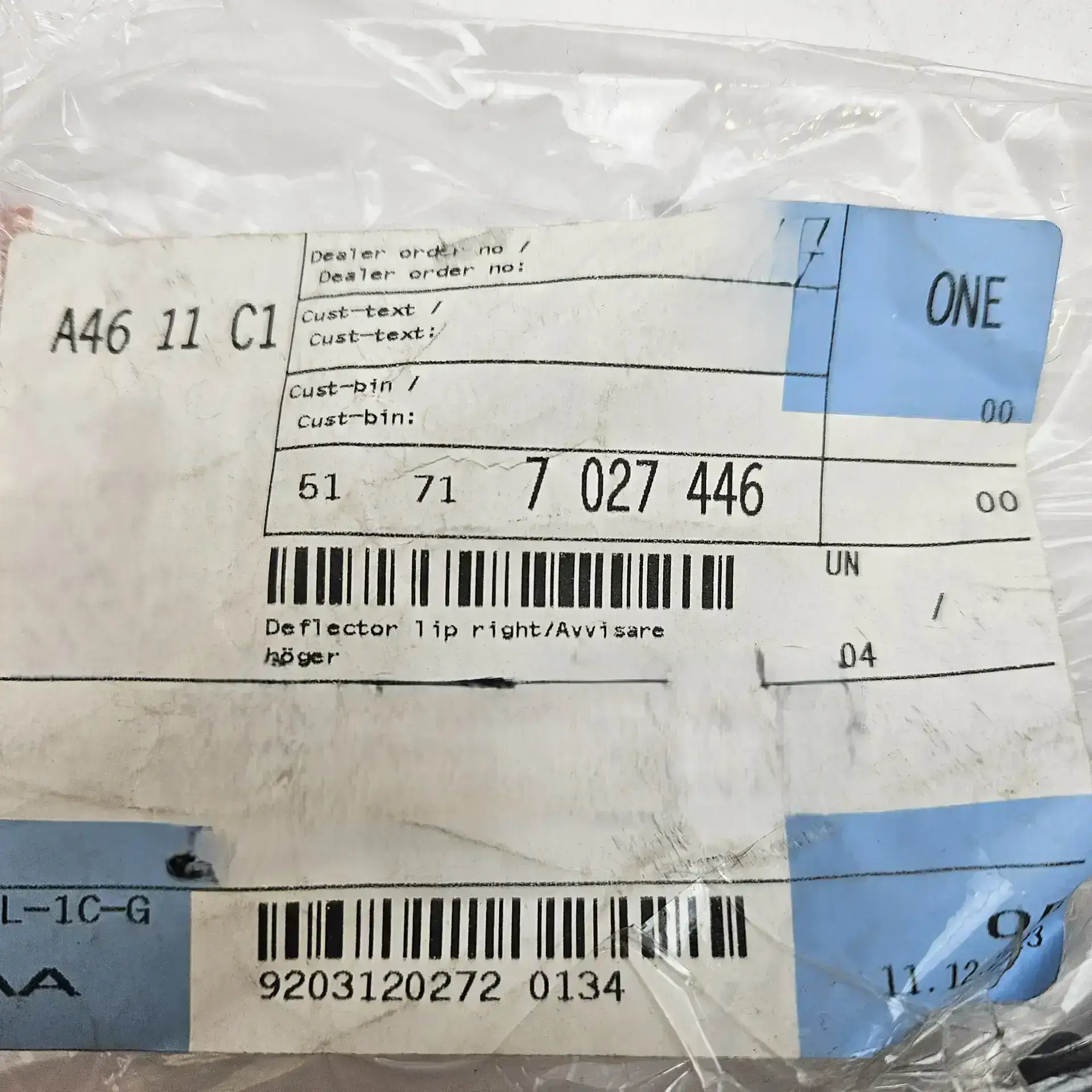 OEM BMW 51717027446 – Rear right deflector lip
