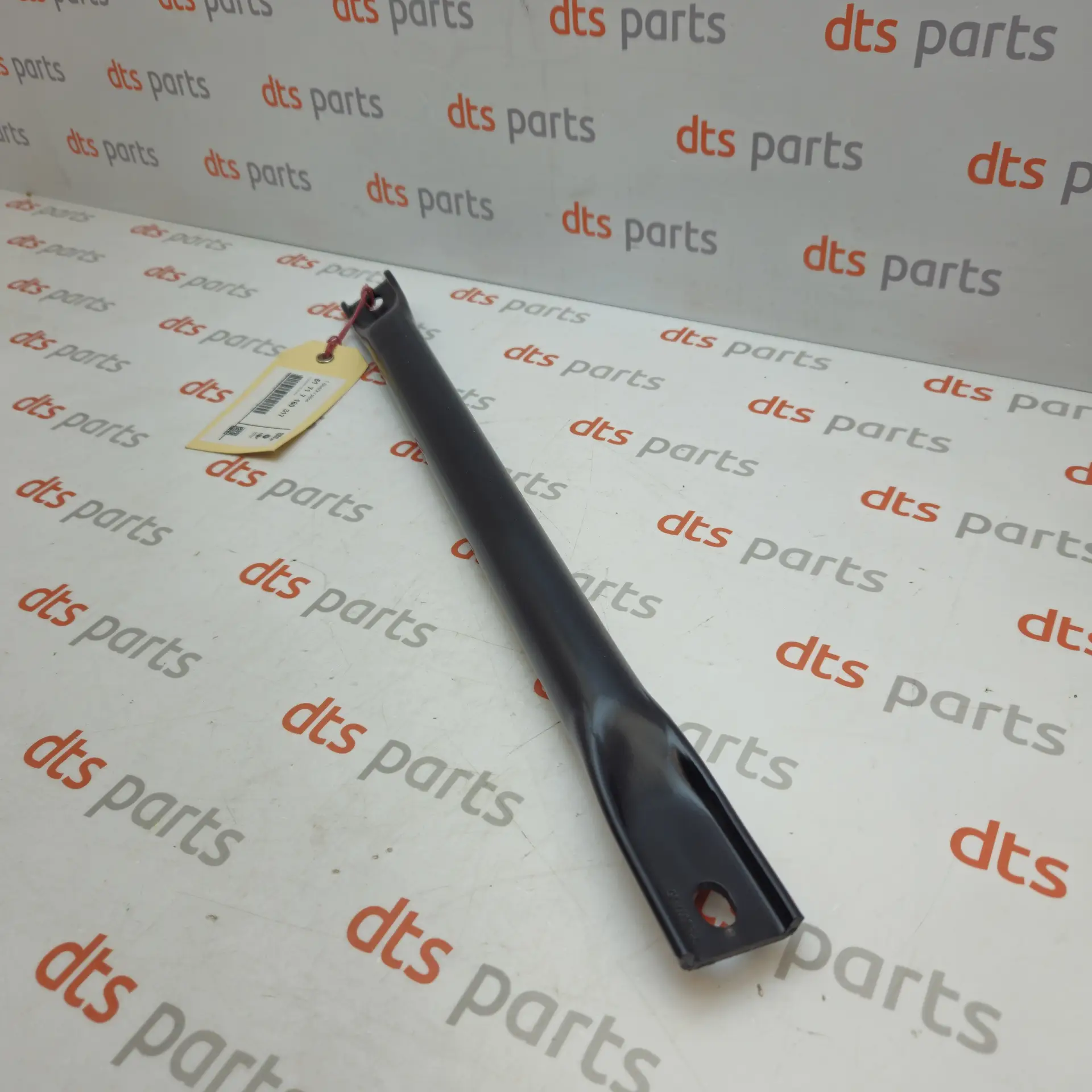OEM BMW 51717180317 – Front left cross brace