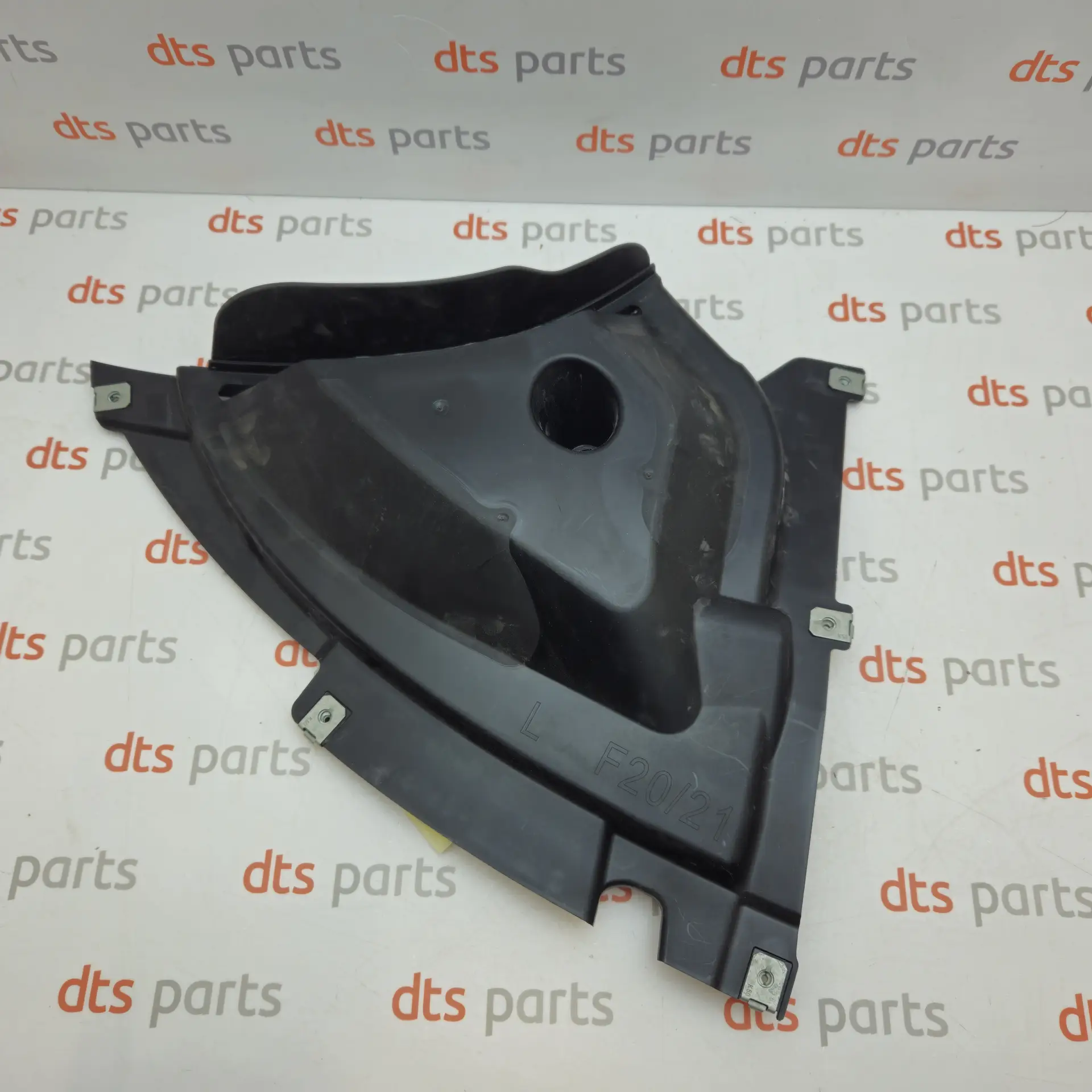 OEM BMW 51717241847 – Deflector lip,left